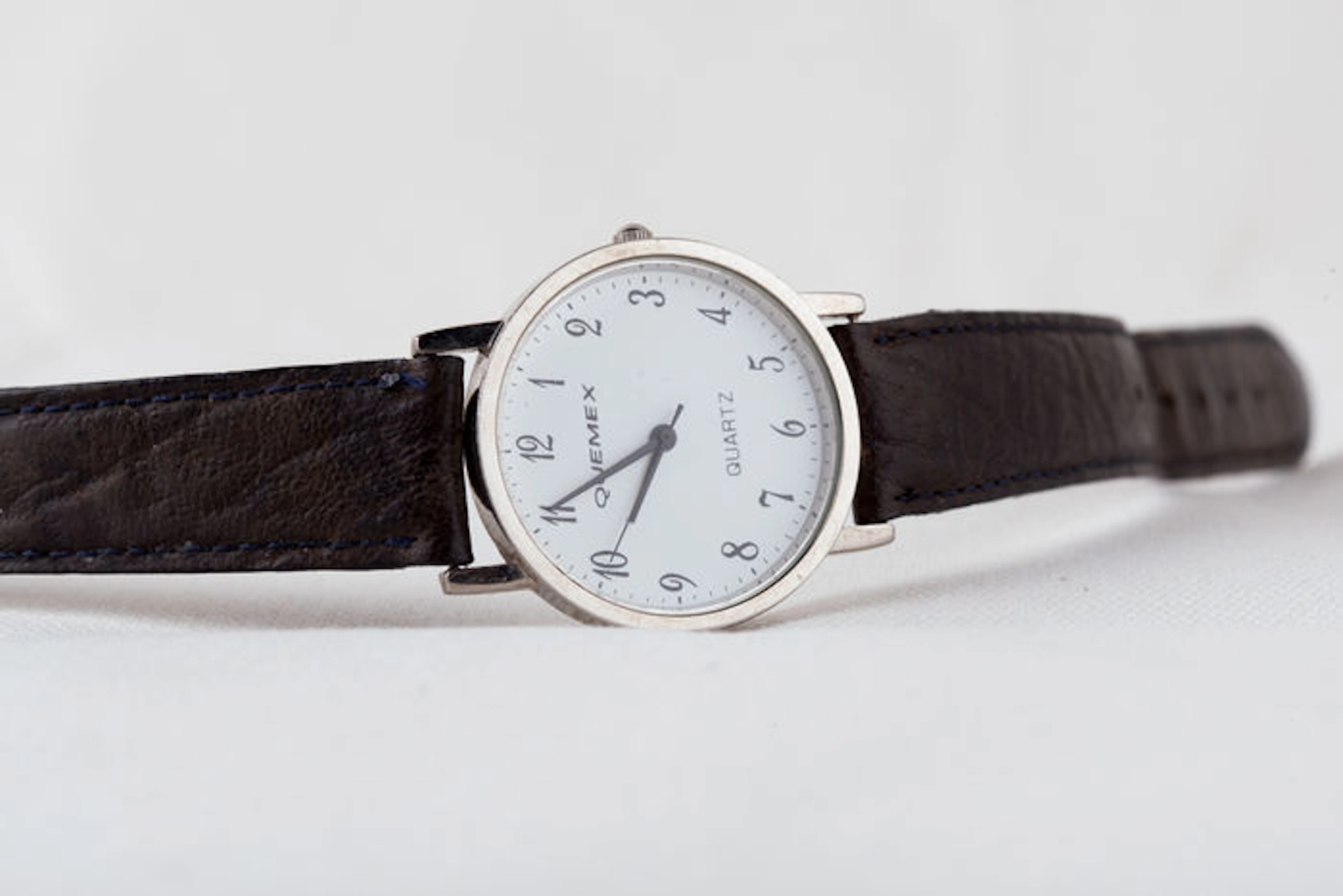 Quemex wrist watch - steel