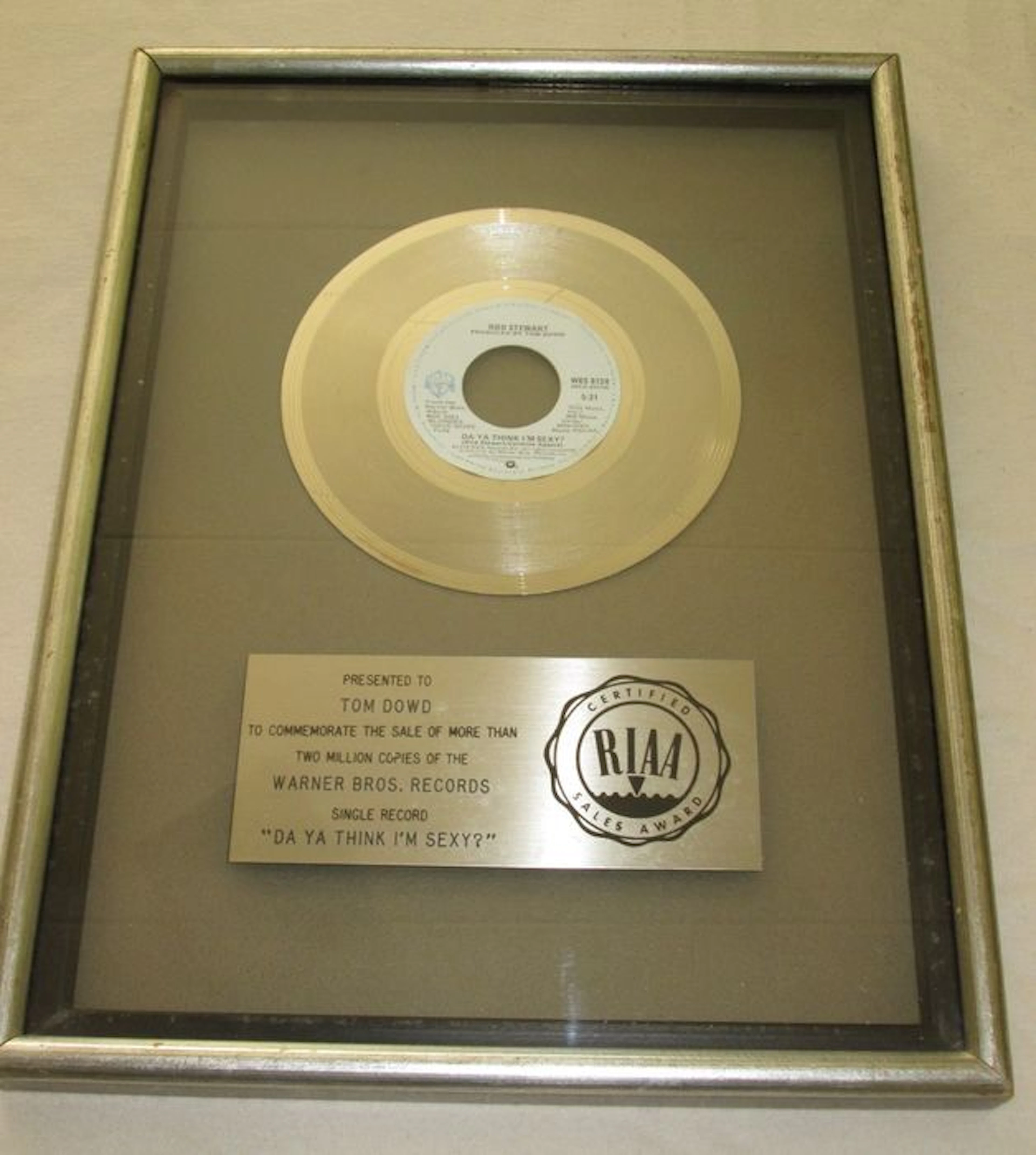 Rod Stewart - Platinum Riaa Certified "Do ya thing i'm sexy" Record Award