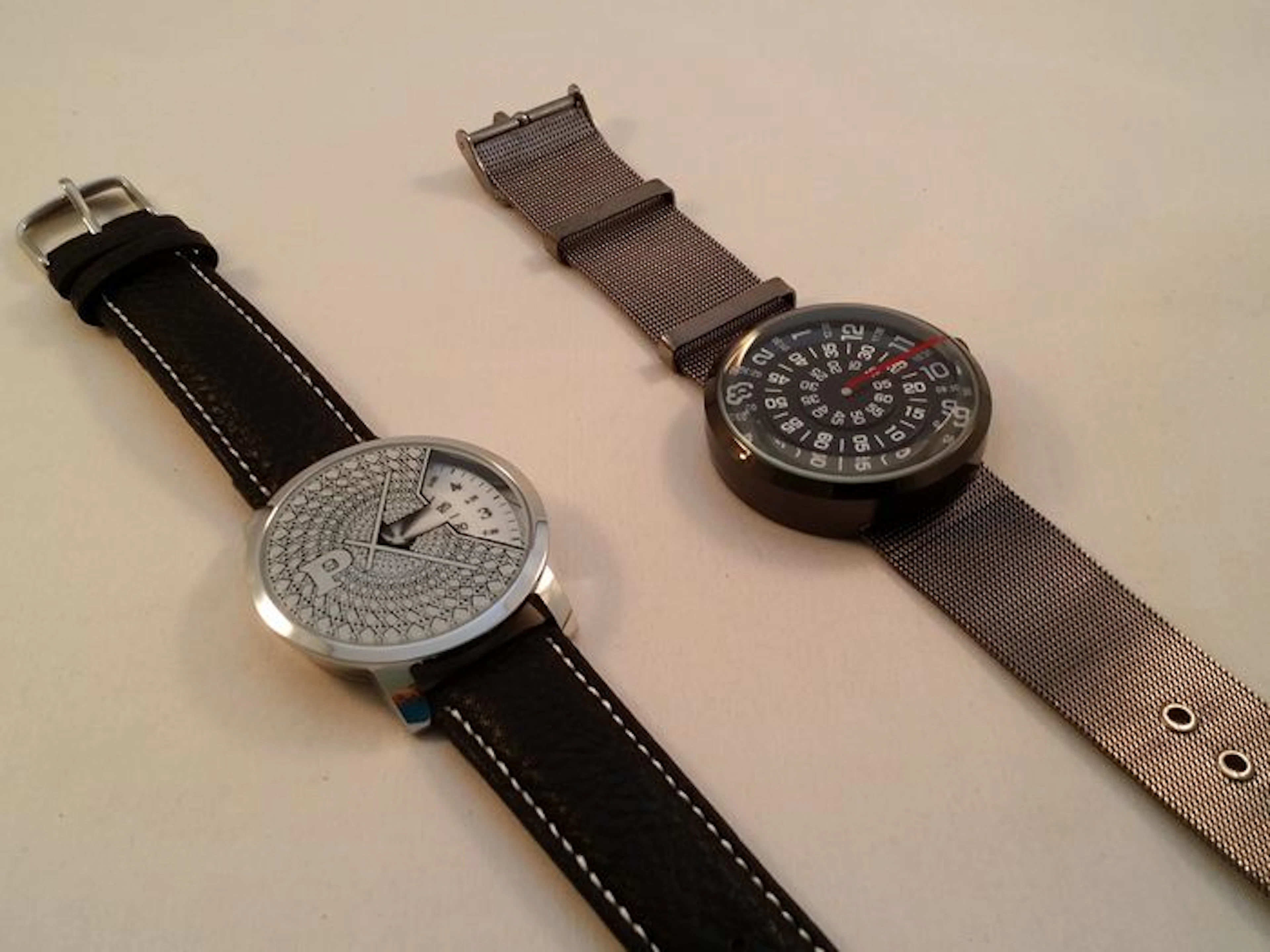 2x Paidu Turnable Dial - wrist watch - 2015