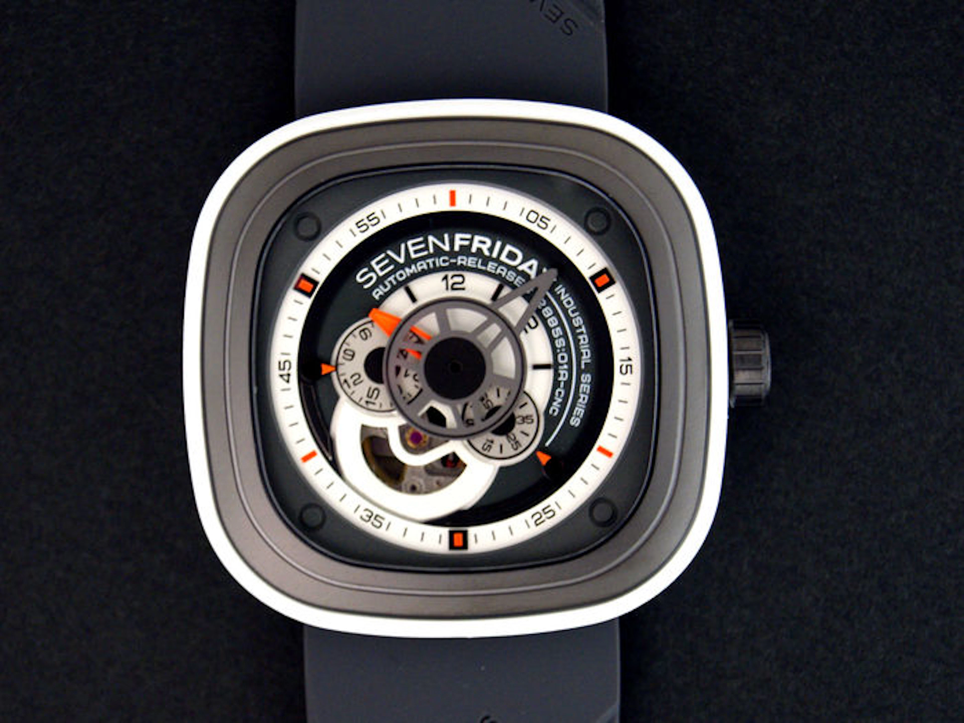 Sevenfriday P3-3, wrist watch 2014