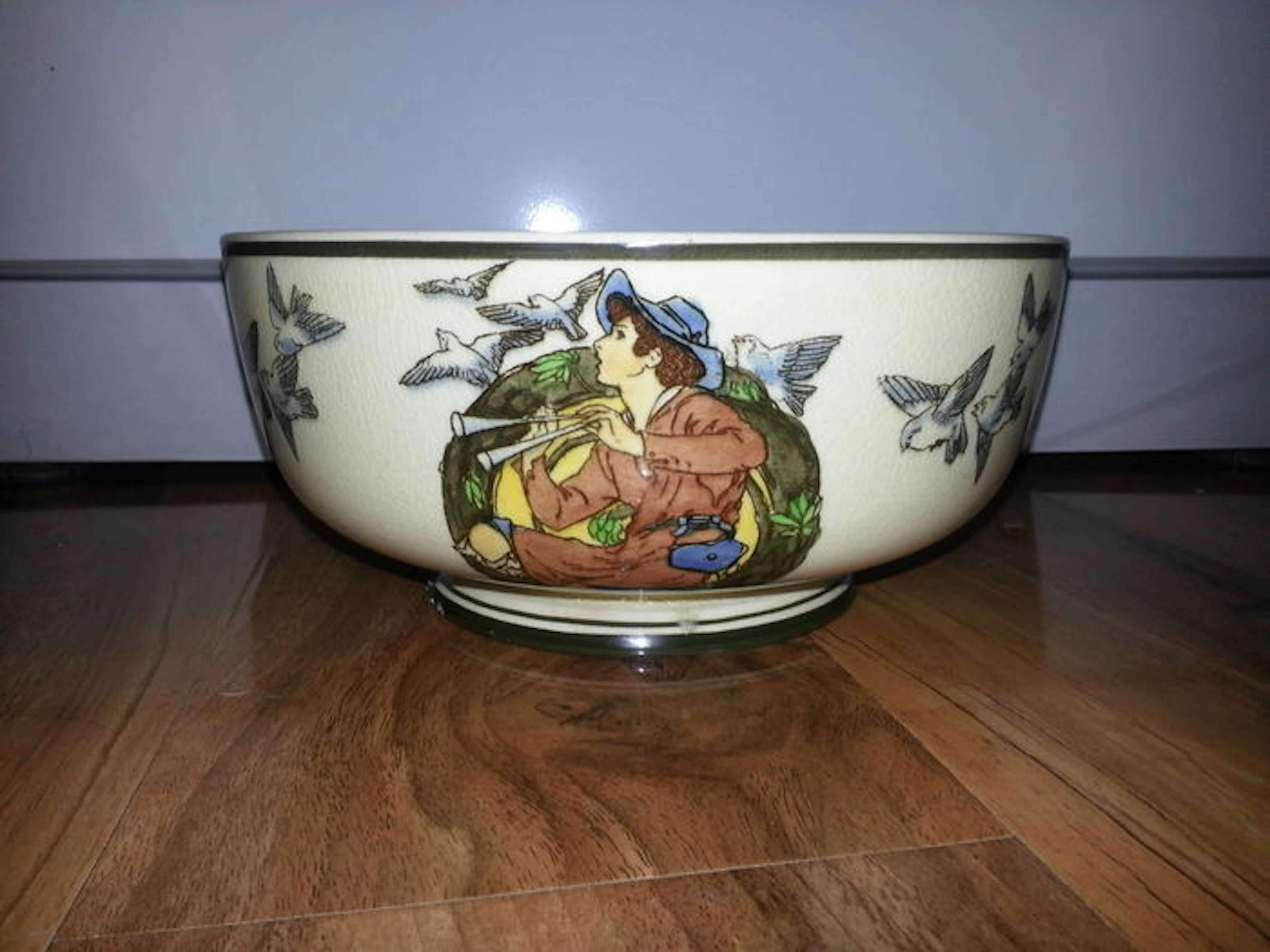 Royal Doulton- lyrical bowl 'Piping down the valleys wild.