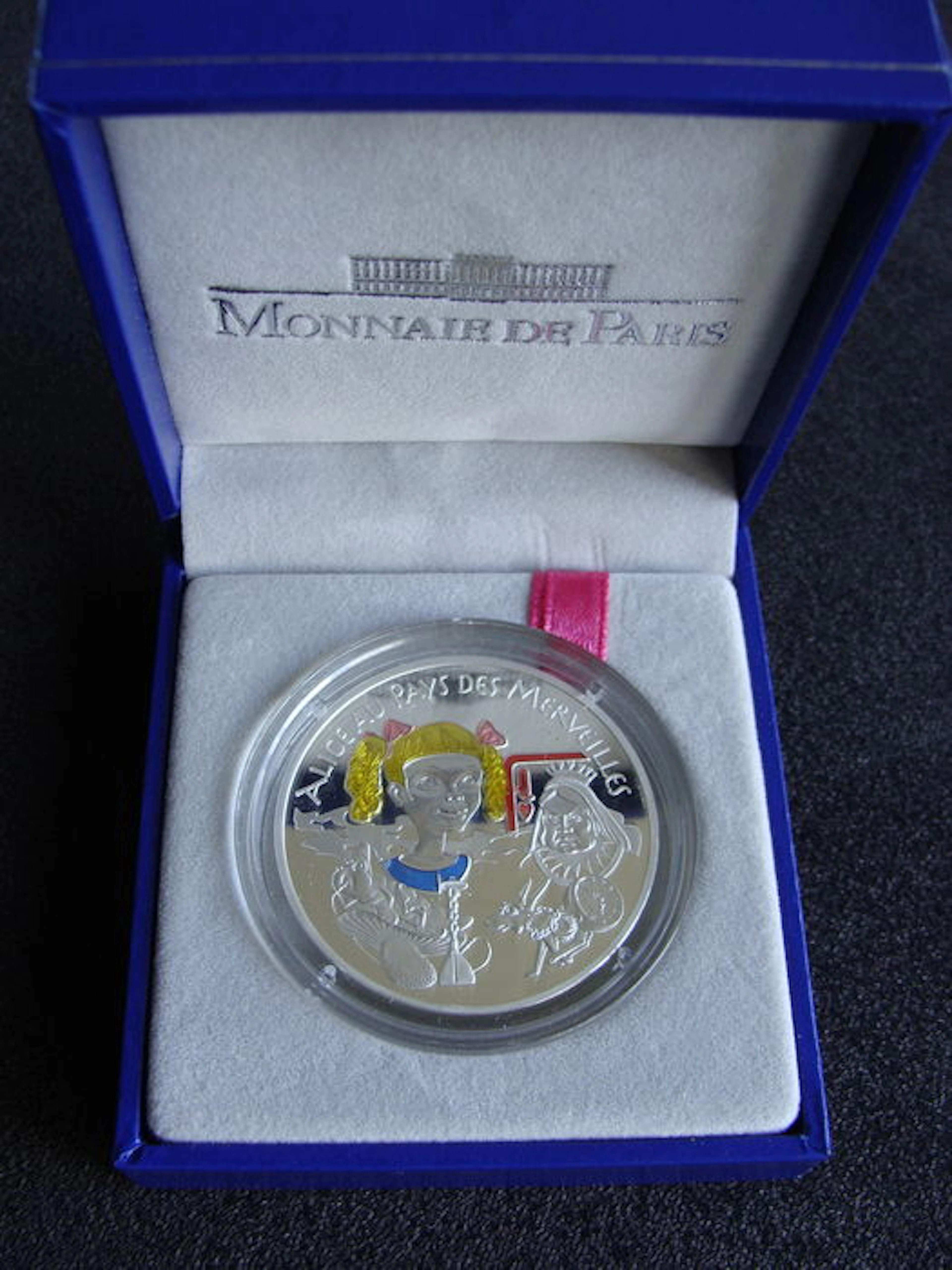 France - 1½ Euro 2003 "Alice in Wonderland" (coloured)