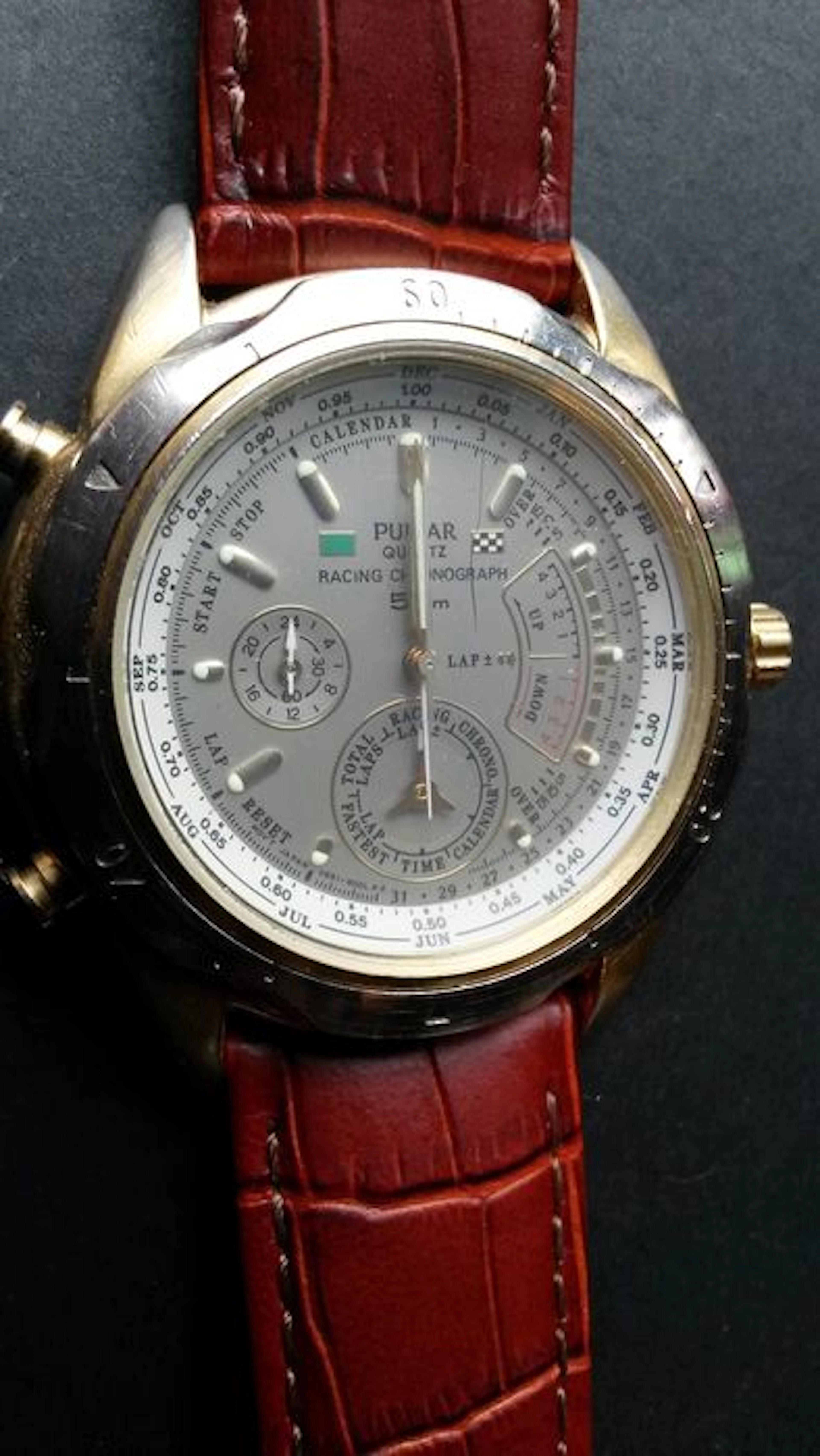 Pulsar V681-900A Racing chronograph 50M Watch