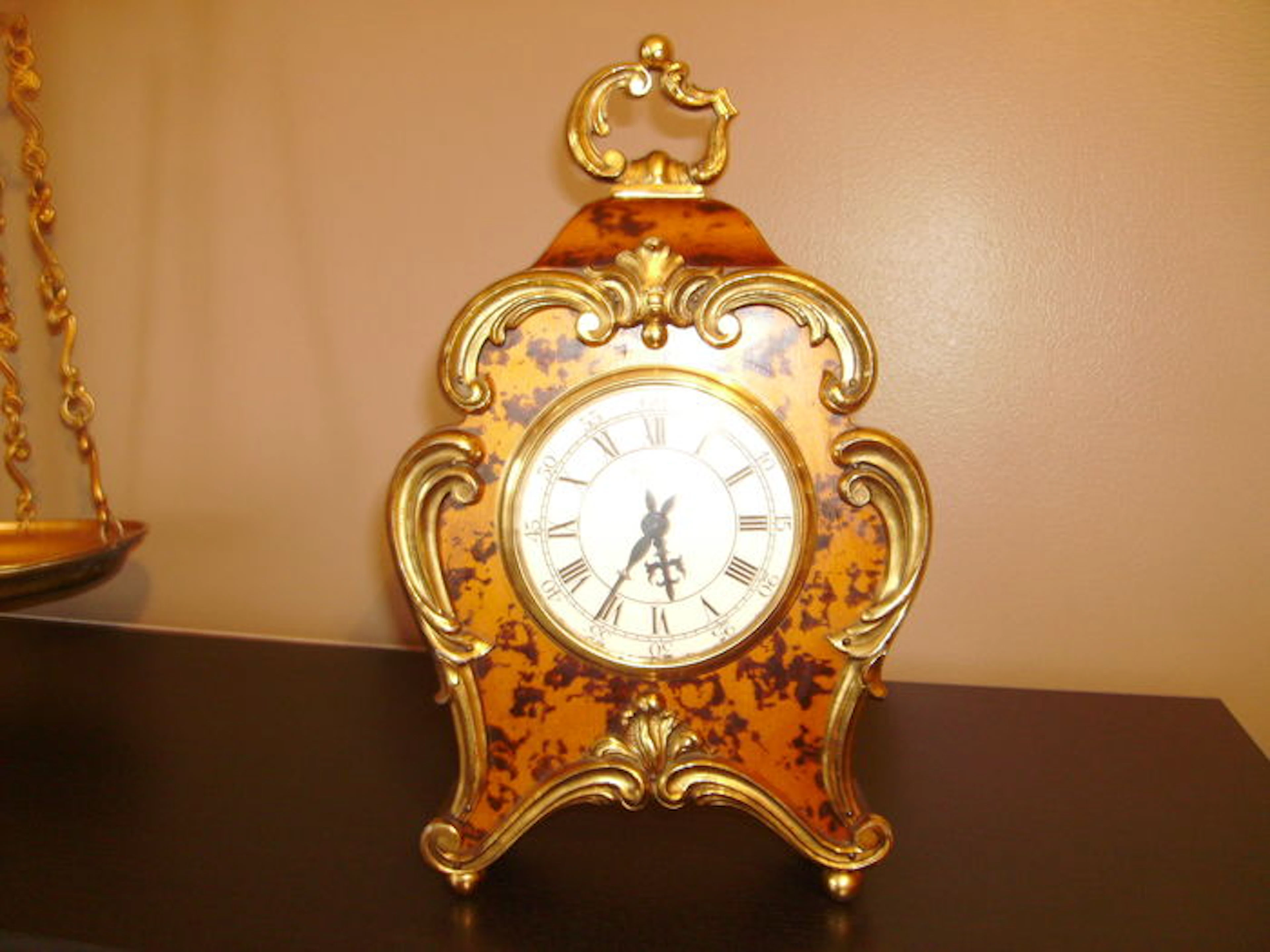 superbe et rare horloge pendule cartel signé HOUR LAVIGNE PARIS ( 1920)