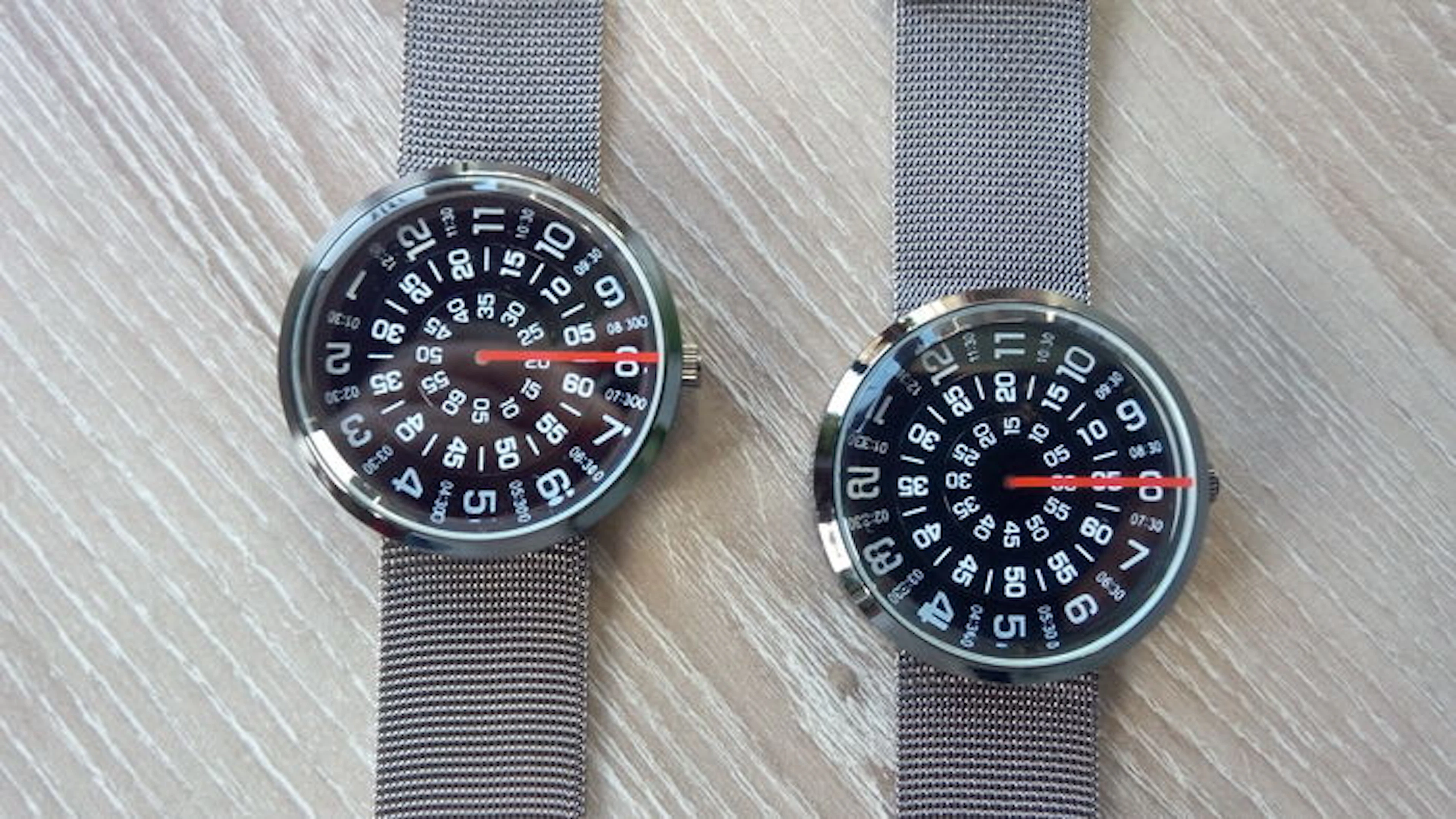 2x Paidu Turnable Dial - wristwatch - 2015