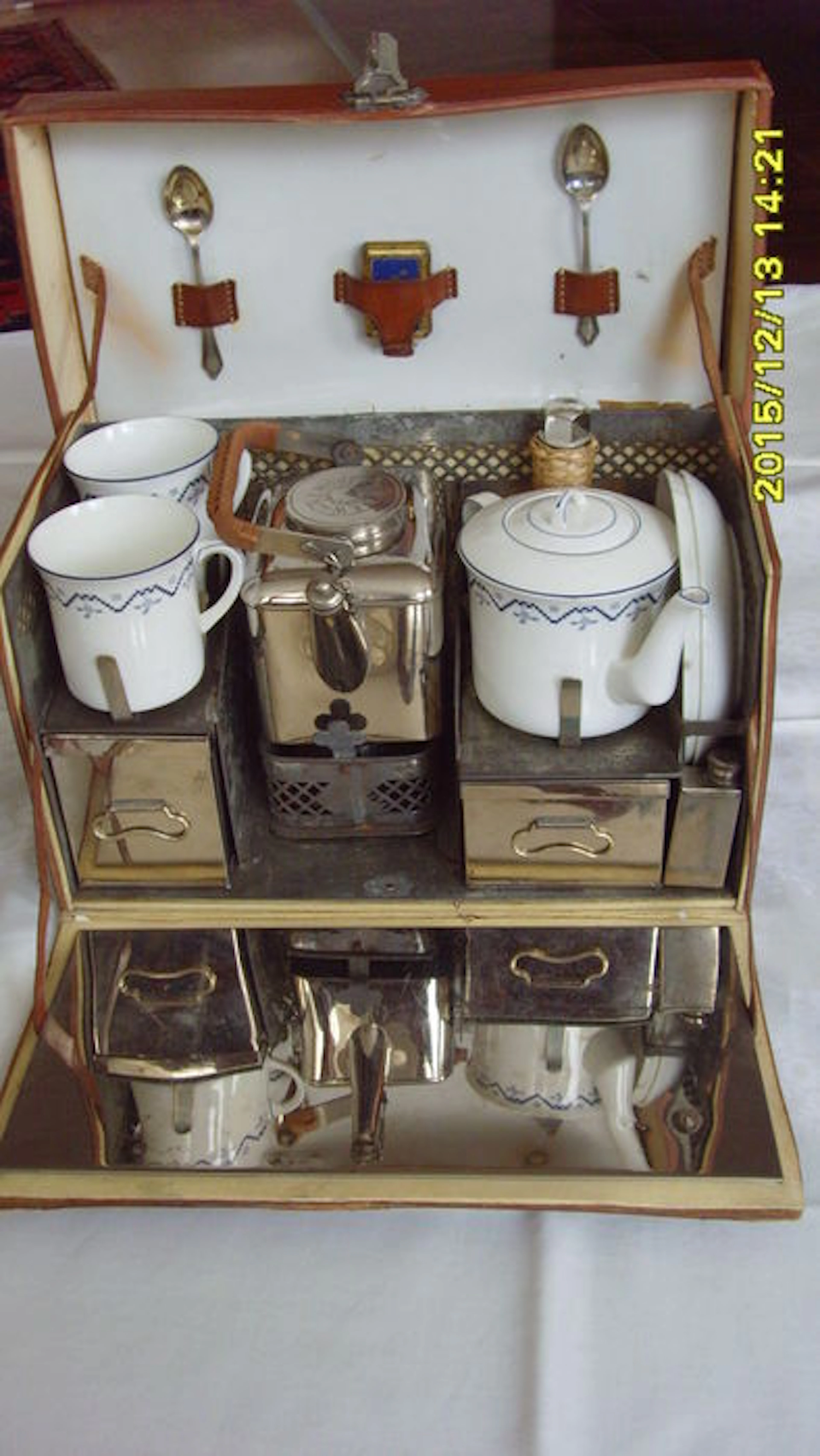 Foley-England - originele antieke Picknick/thee-set voor 2 personen - in lederen koffer - 33 x 19 x 17 cm - ca. 1905