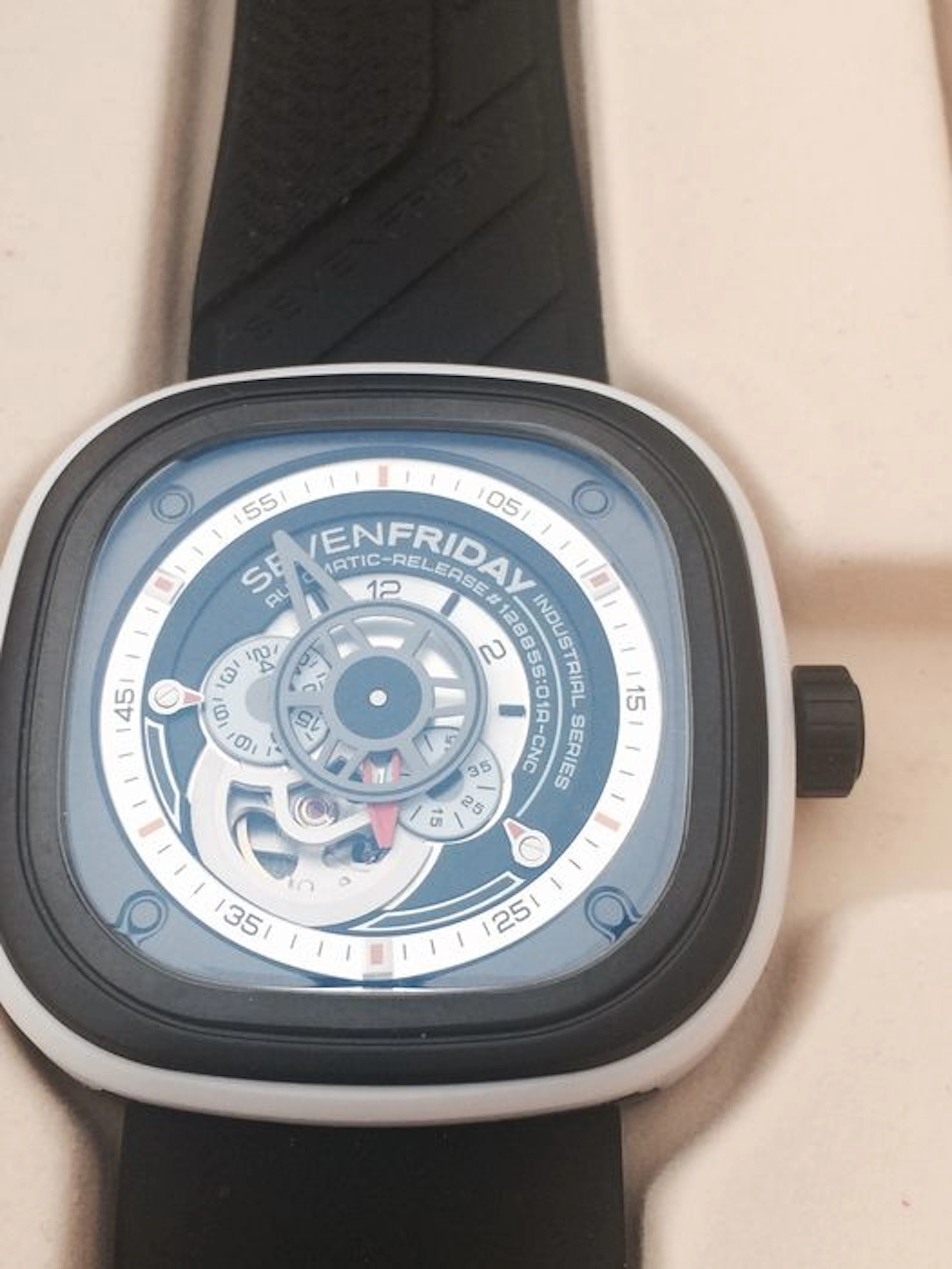 Sevenfriday P3-3 Mens watch 2015