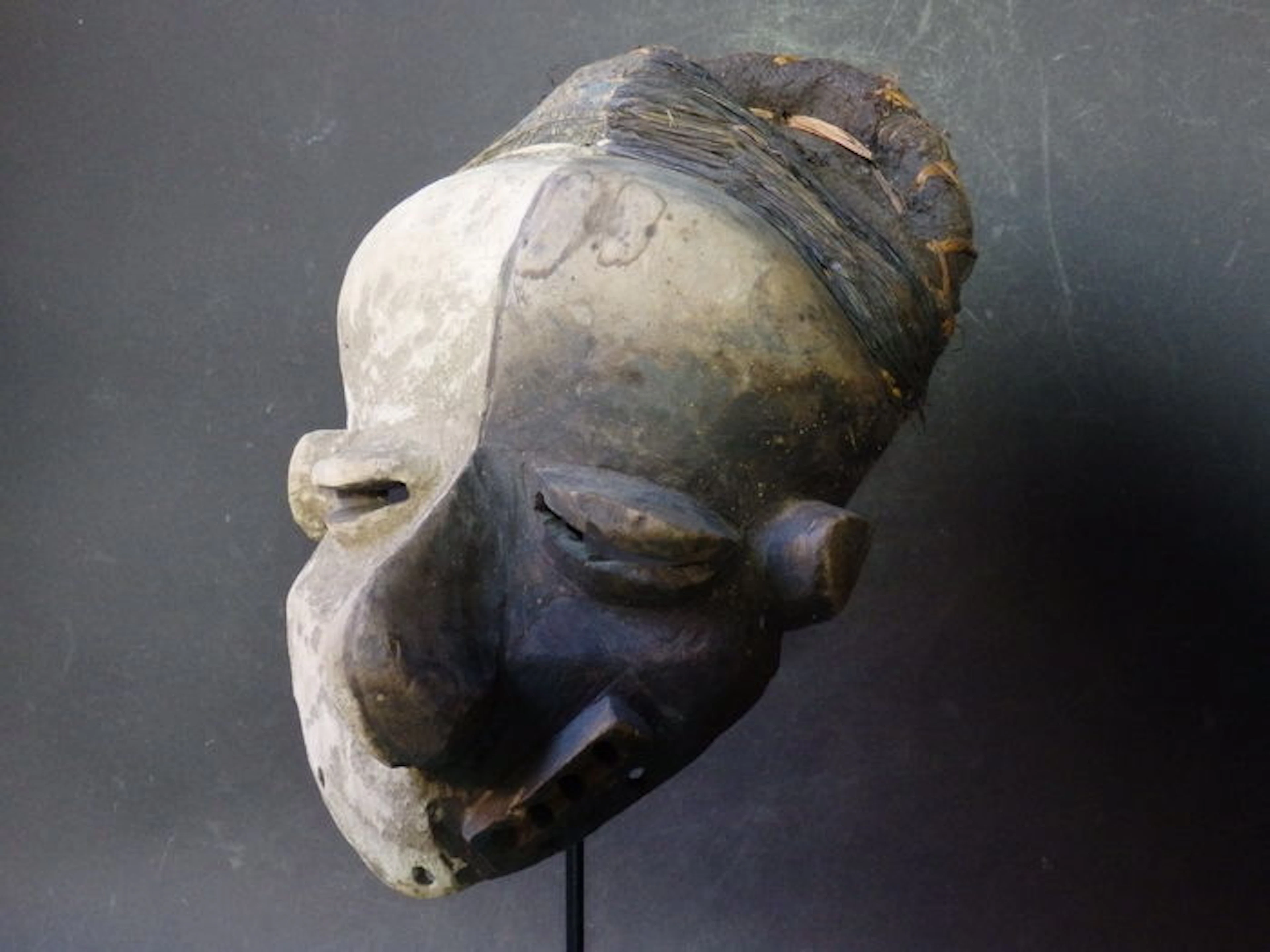 Afrikaans MALADE gelaatsmasker - PENDE - D.R. Congo