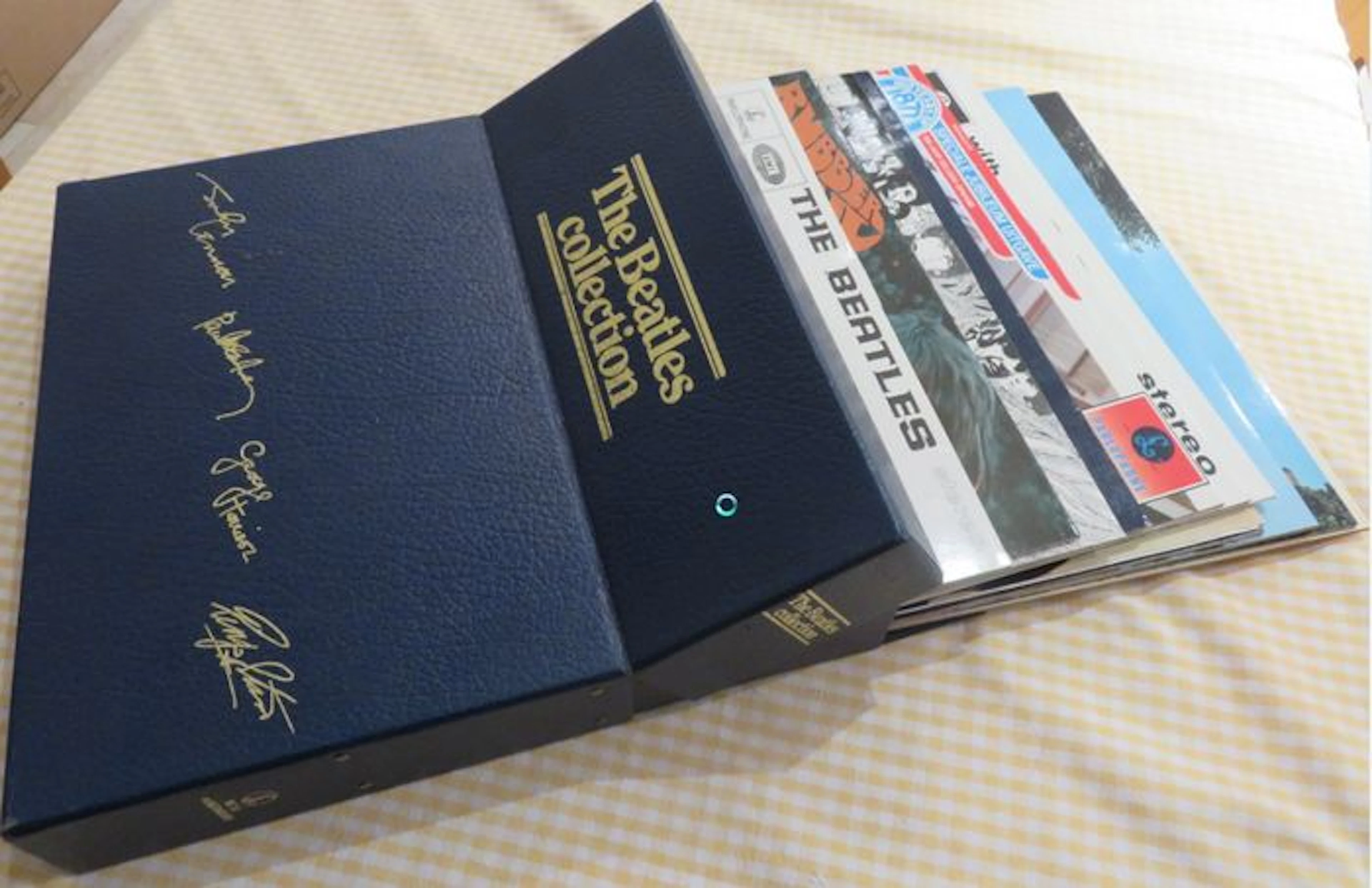 The Beatles : Blue Box Set "The Beatles Collection " 13 x LP Albums in Box