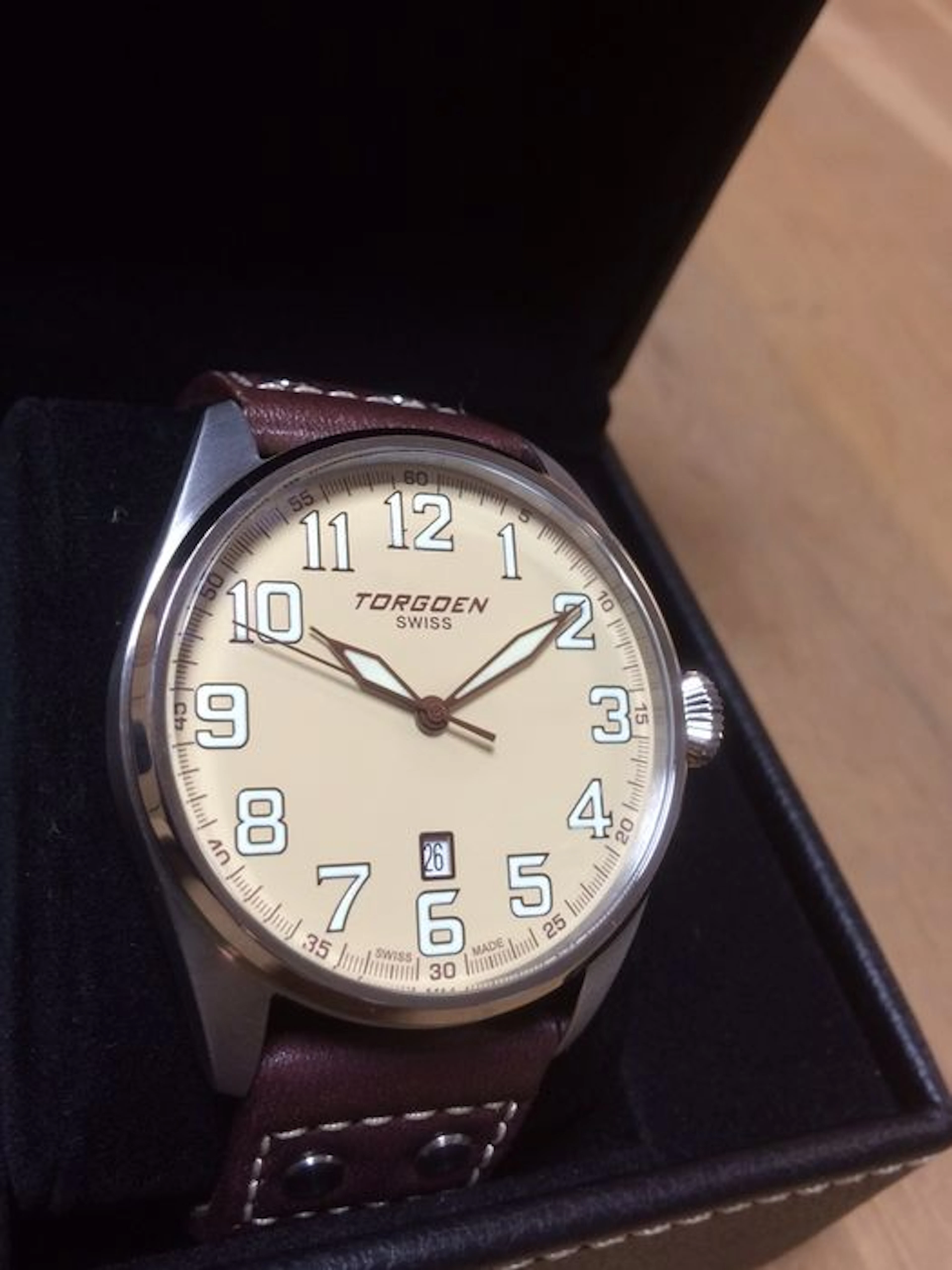 Torgoen T28103 - Gentlemen's - wrist watch - model 2013