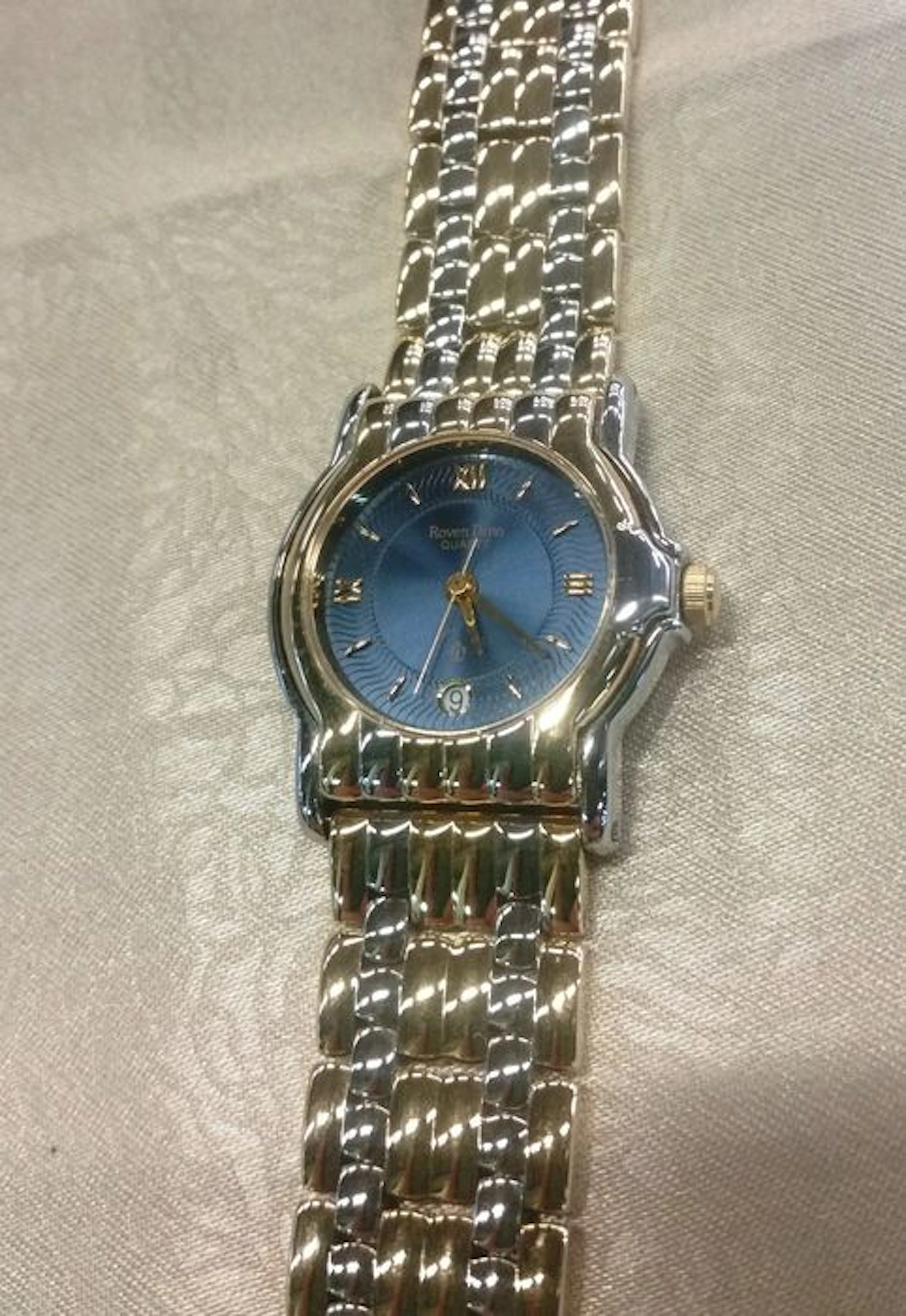 ROVEN DiNO ladies cute wristwatch - almost new