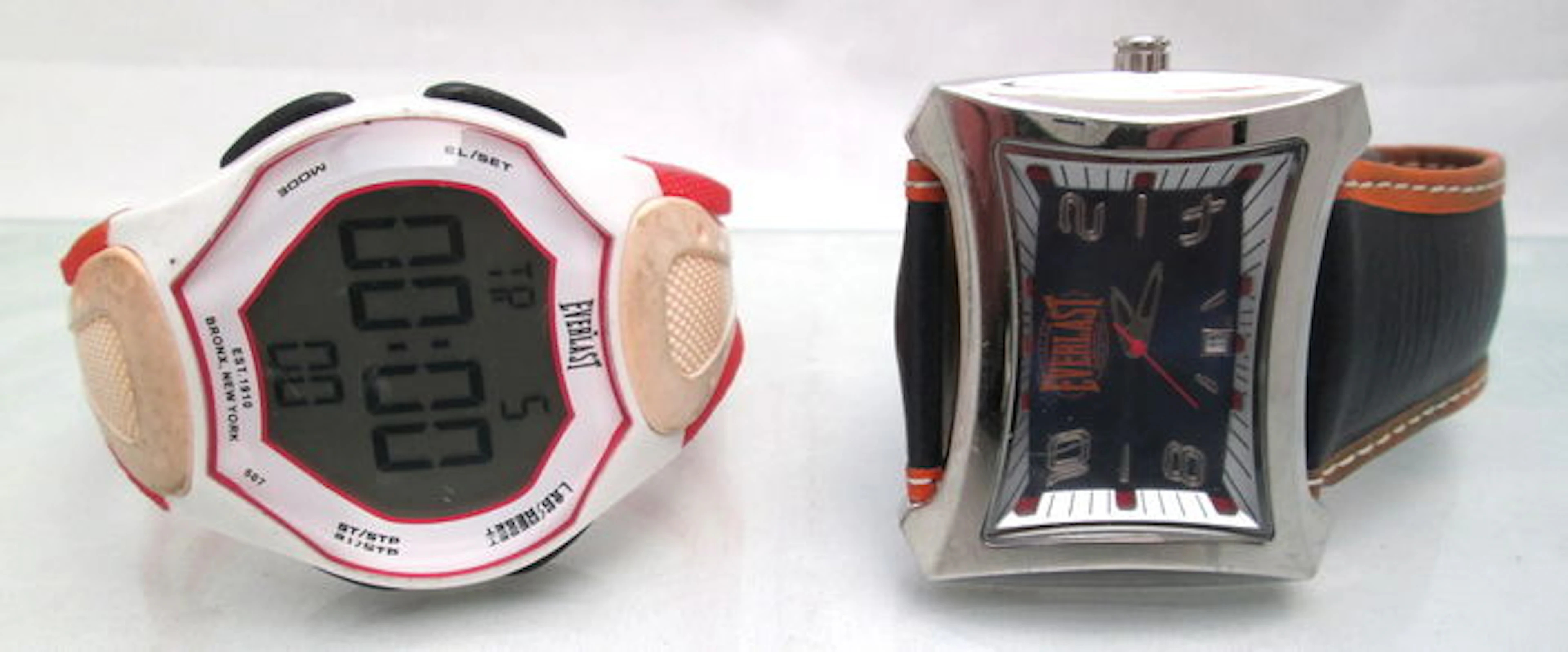 Lot of two watches