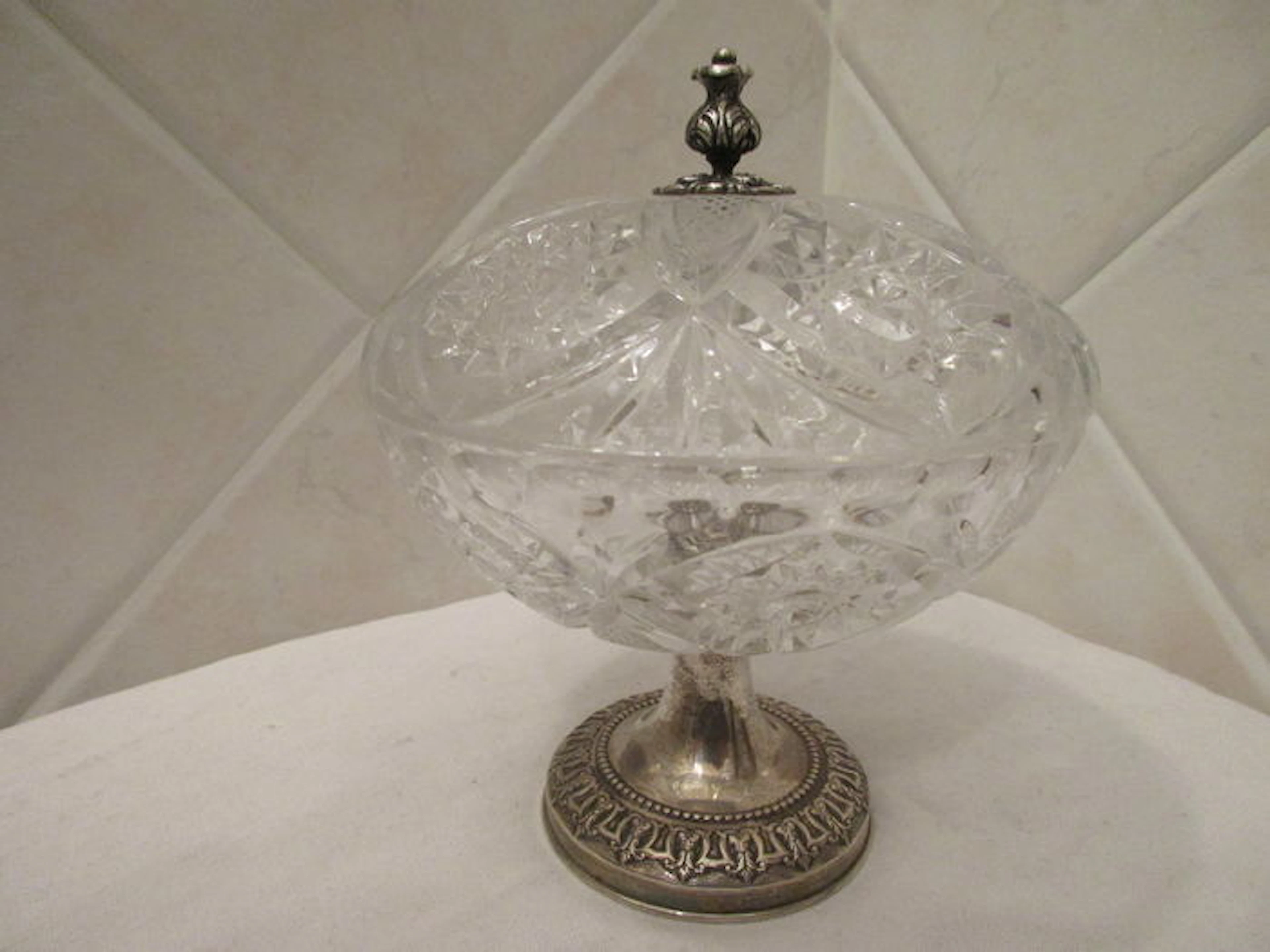 Crystal and silver box for bonbon, Florence 1970