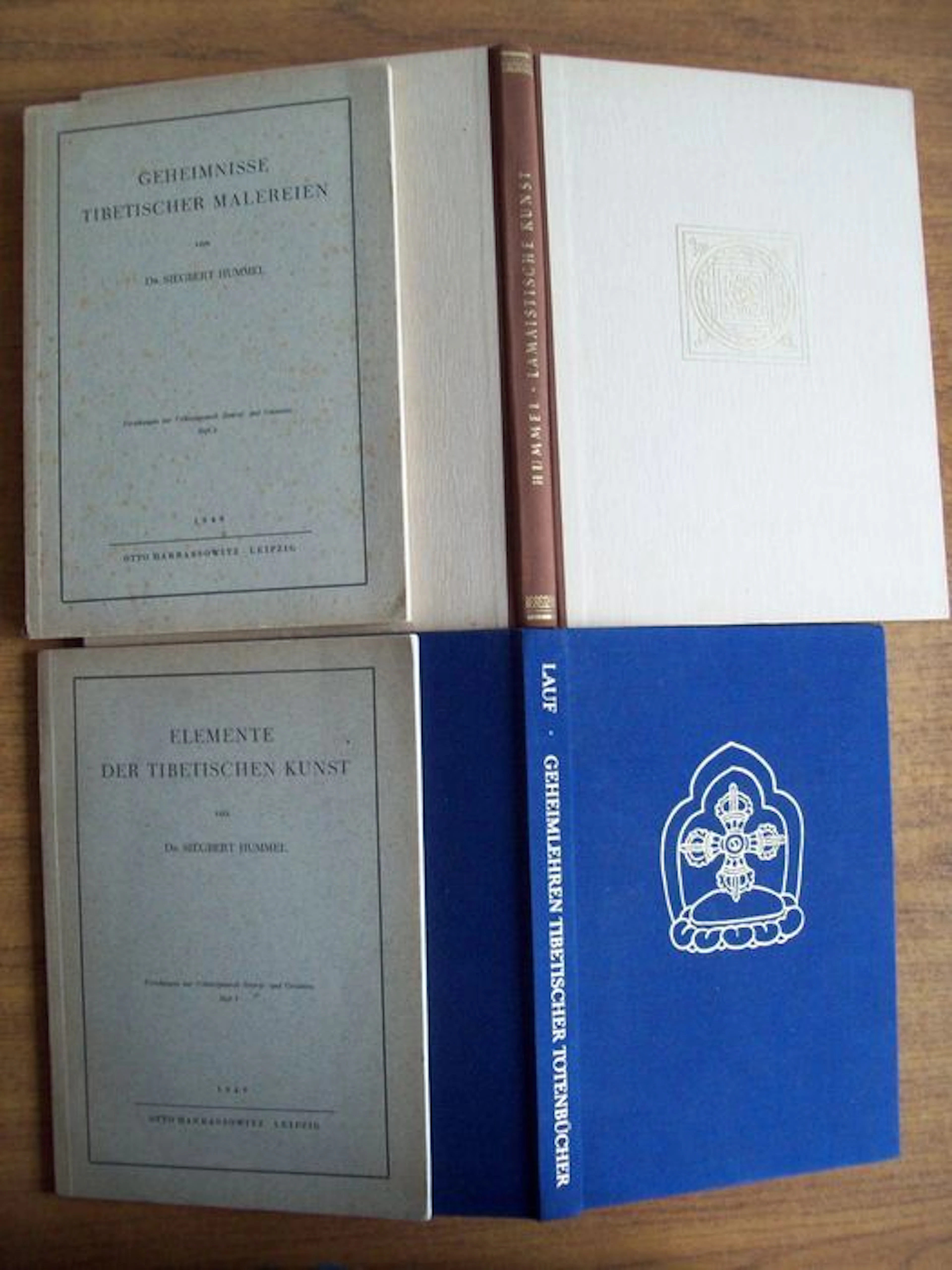 Asia; Lot with 4 publications on Tantric Buddhism - 4 volumes - 1949 / 1975