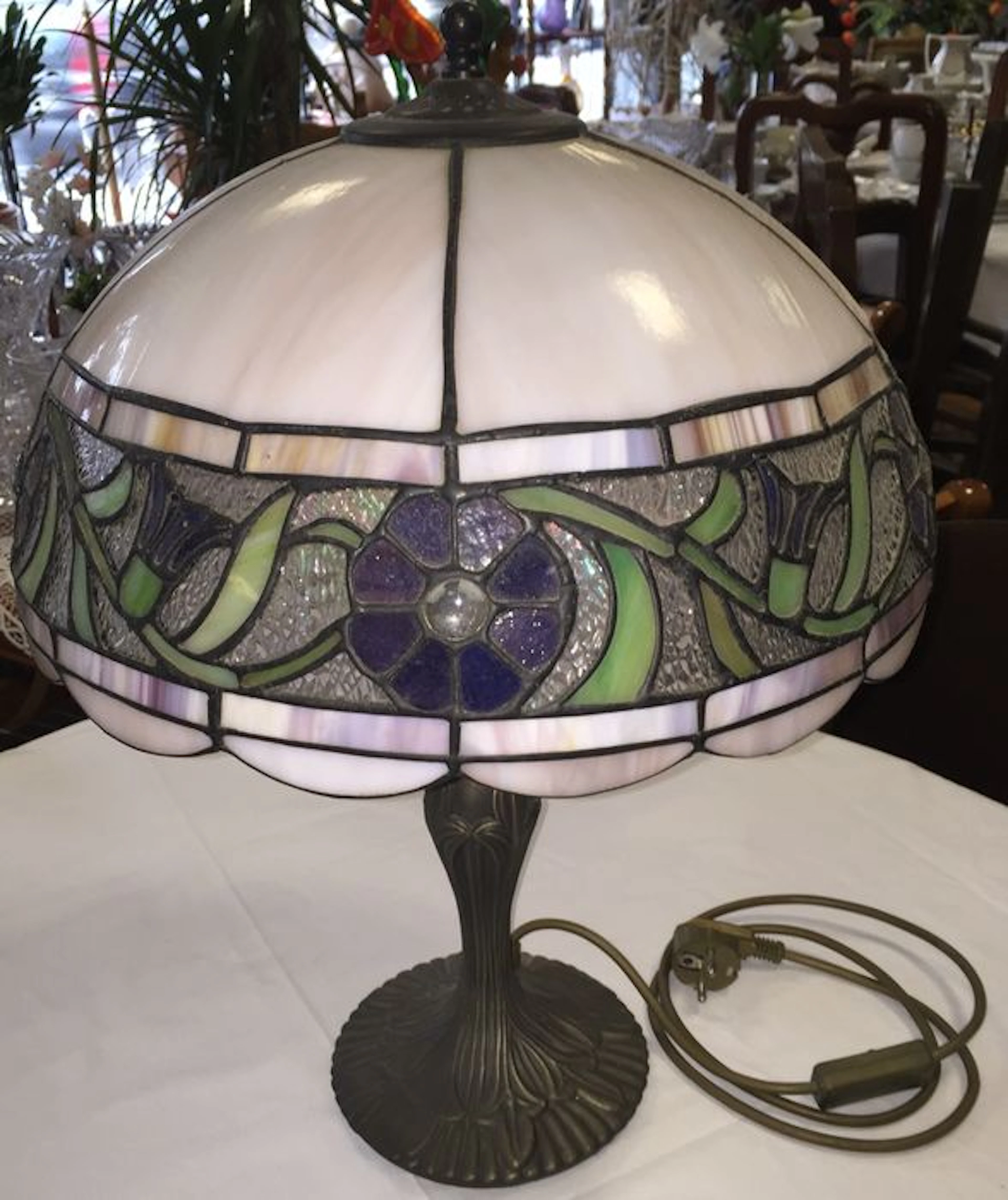 Tiffany Tisch Leuchte/Lampe Höhe ca. 60 cm - mit Bronze Gestell