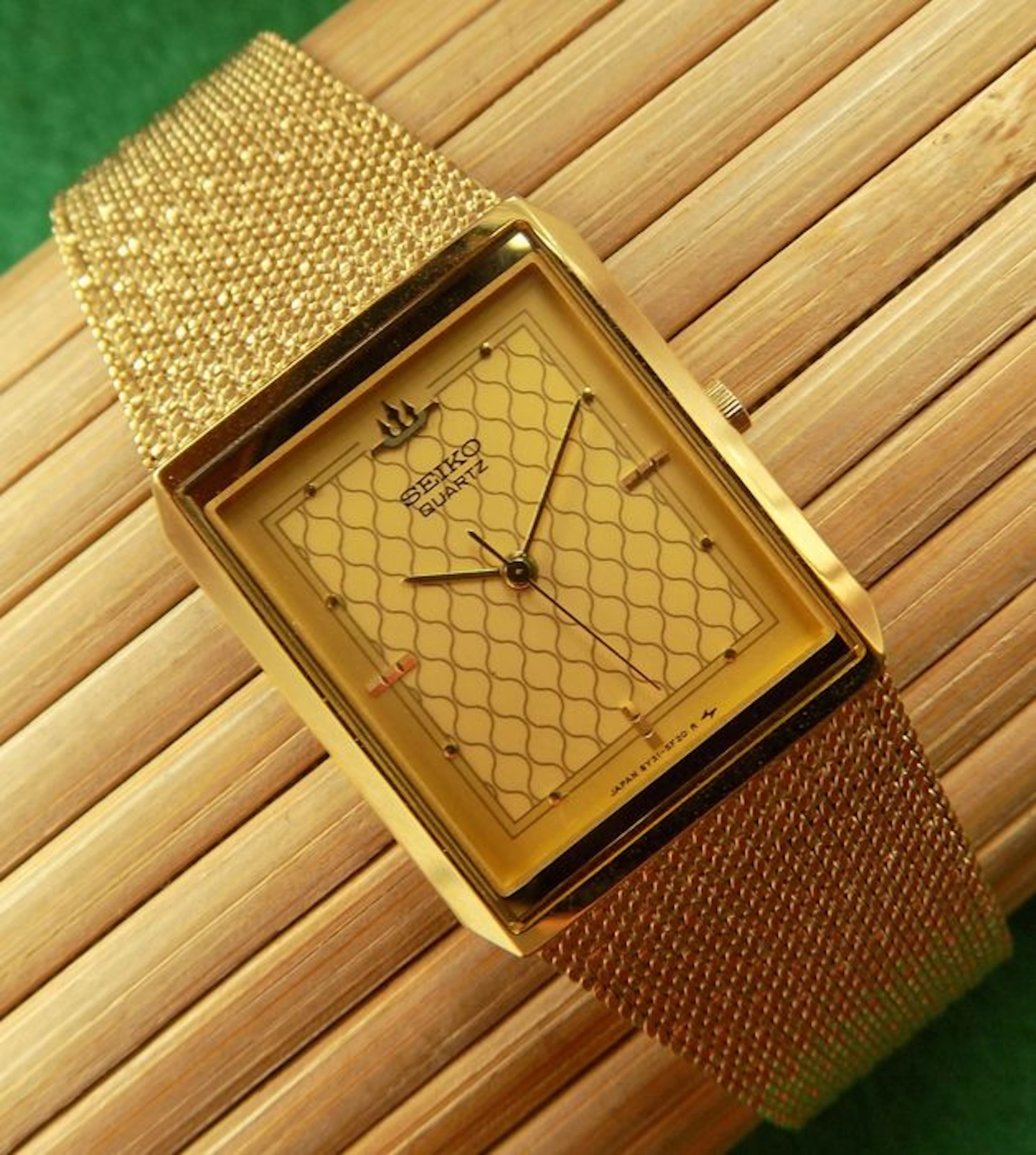 Seiko SF 20 R -- men's wristwatch - 90s