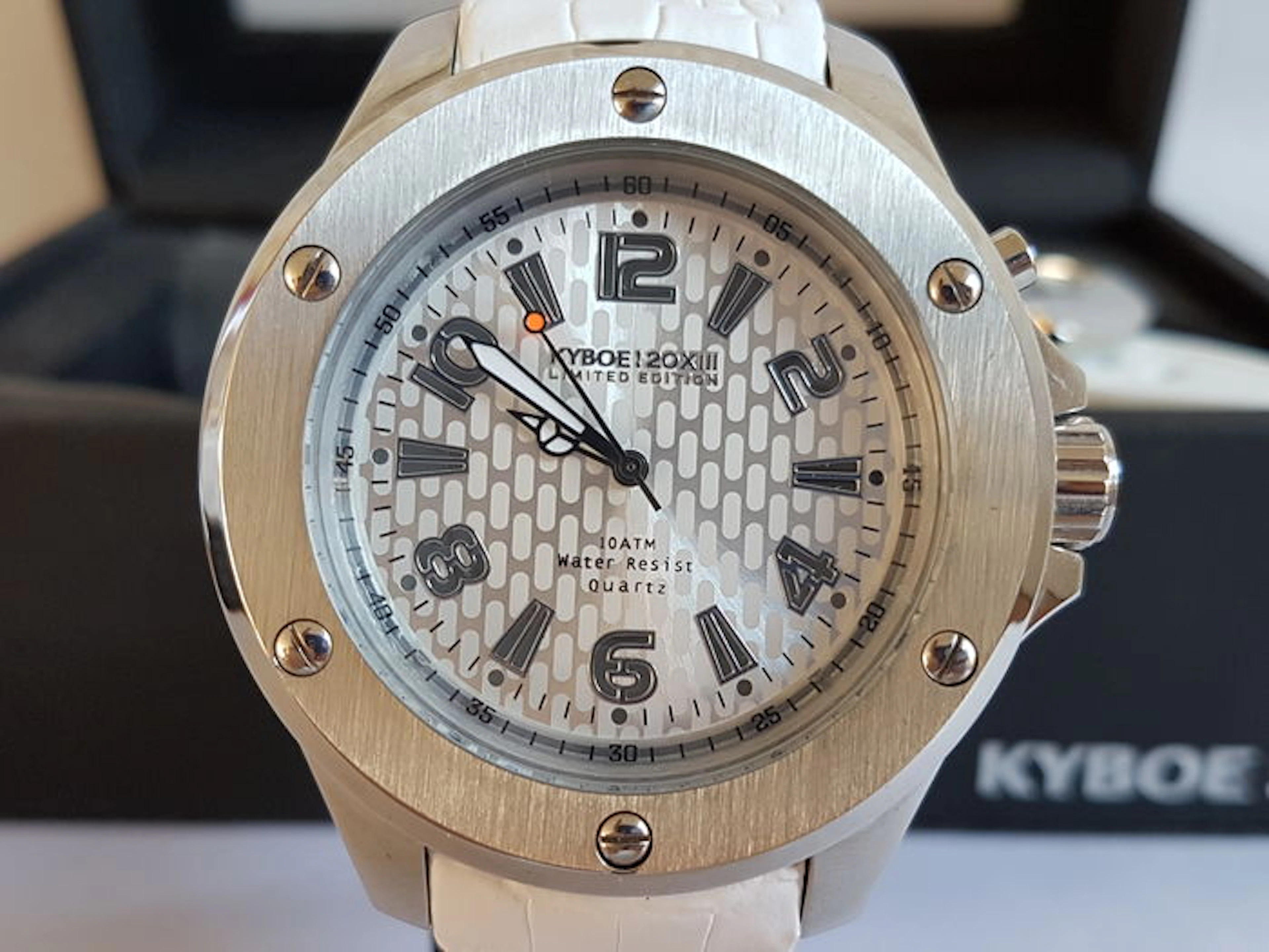 Kyboe Limited edition number 81 – Wristwatch – New condition – Undamaged