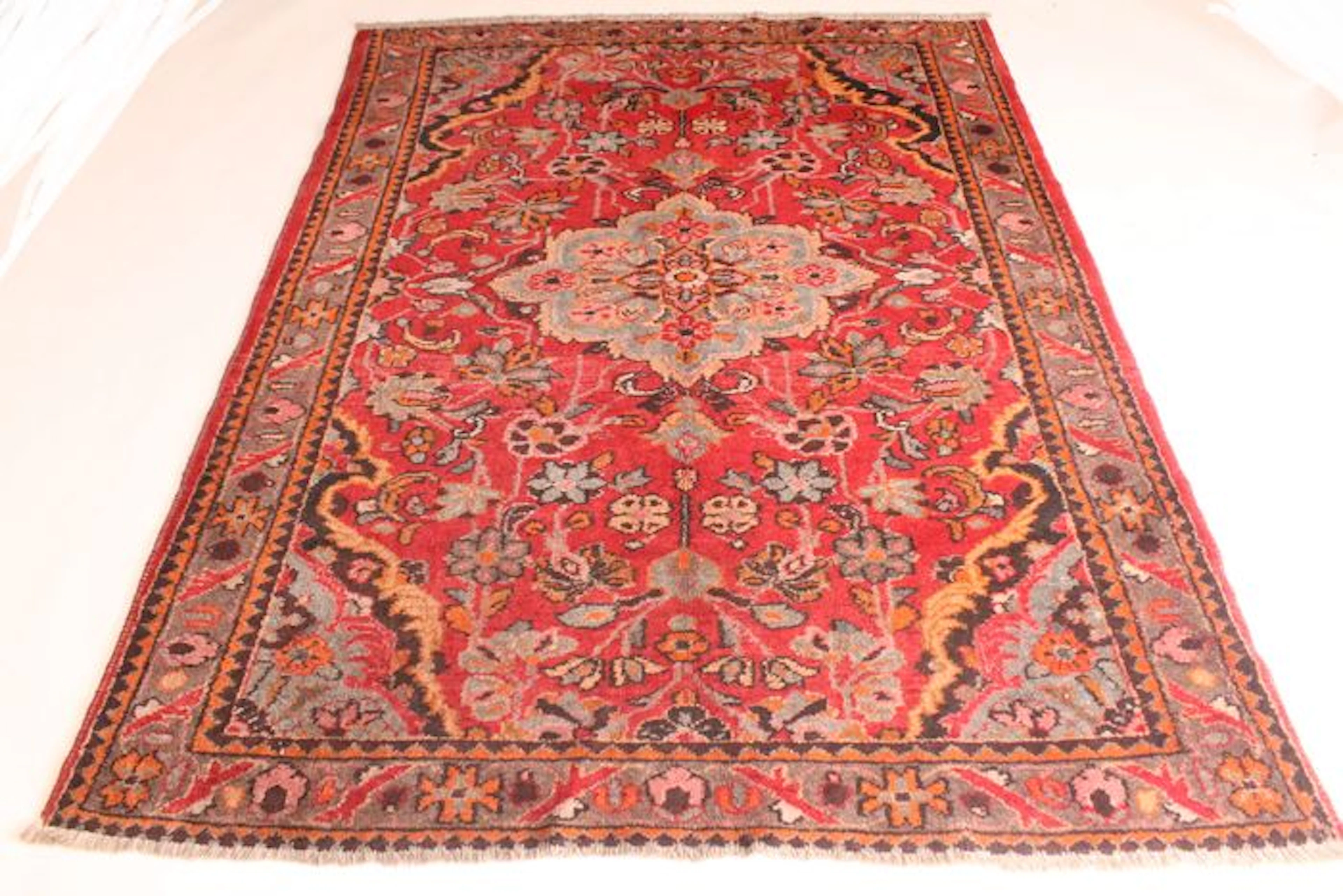 Alter Handgeknüpfter Persischer Teppich Hamadan Mitte des 20 Jahrhundert 160X220cm Made in Iran