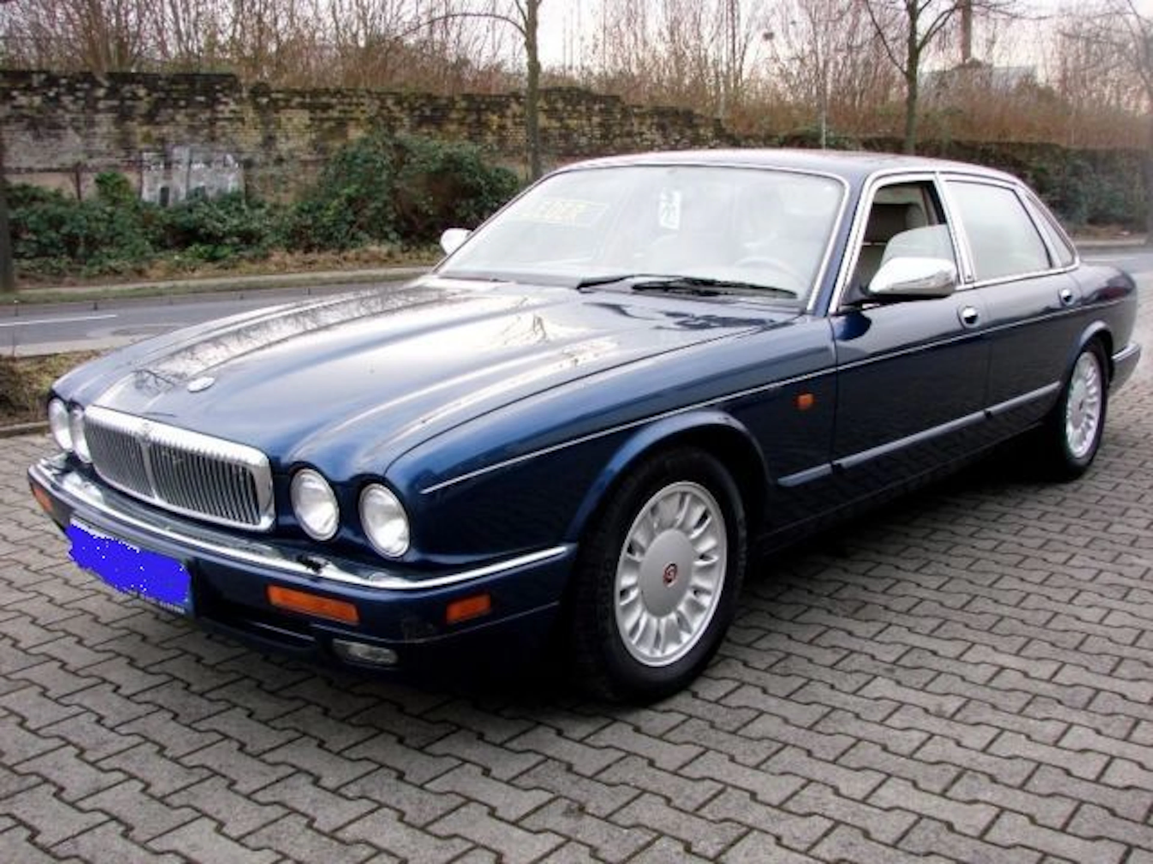 Daimler - Double Six - 1994