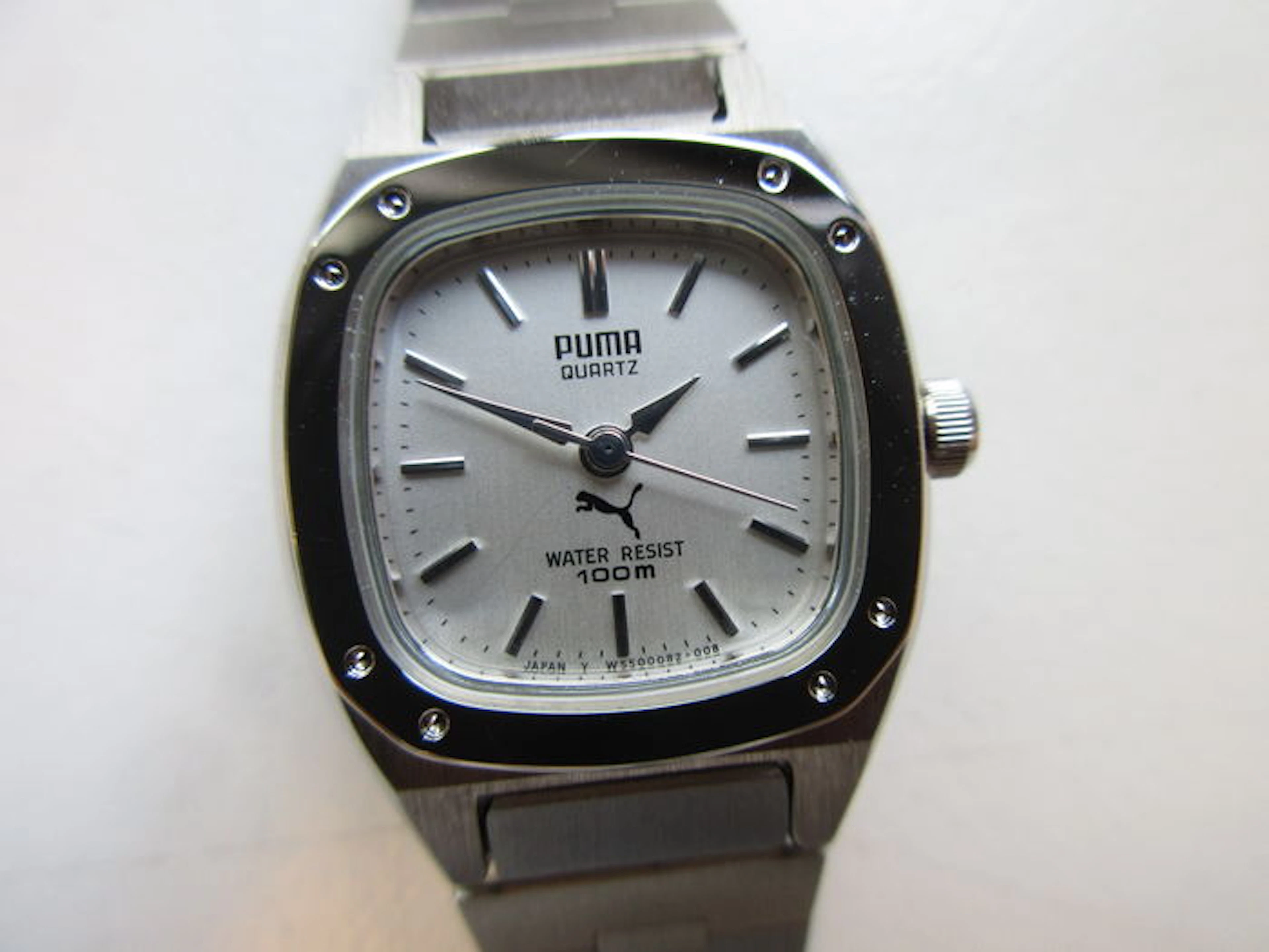 Puma ref. W5500082 - ladie's wristwatch - 1980s