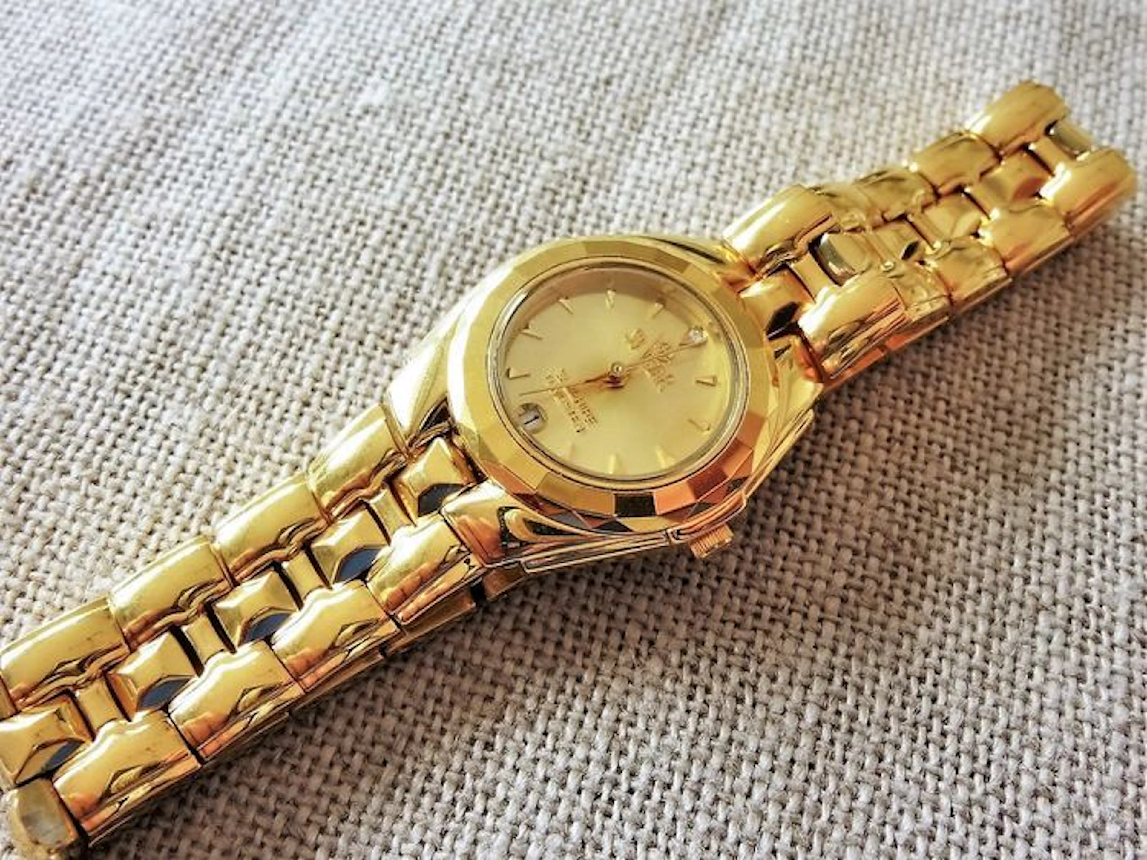 SWISTER EPSON - lady's watch 2010 DAM0007