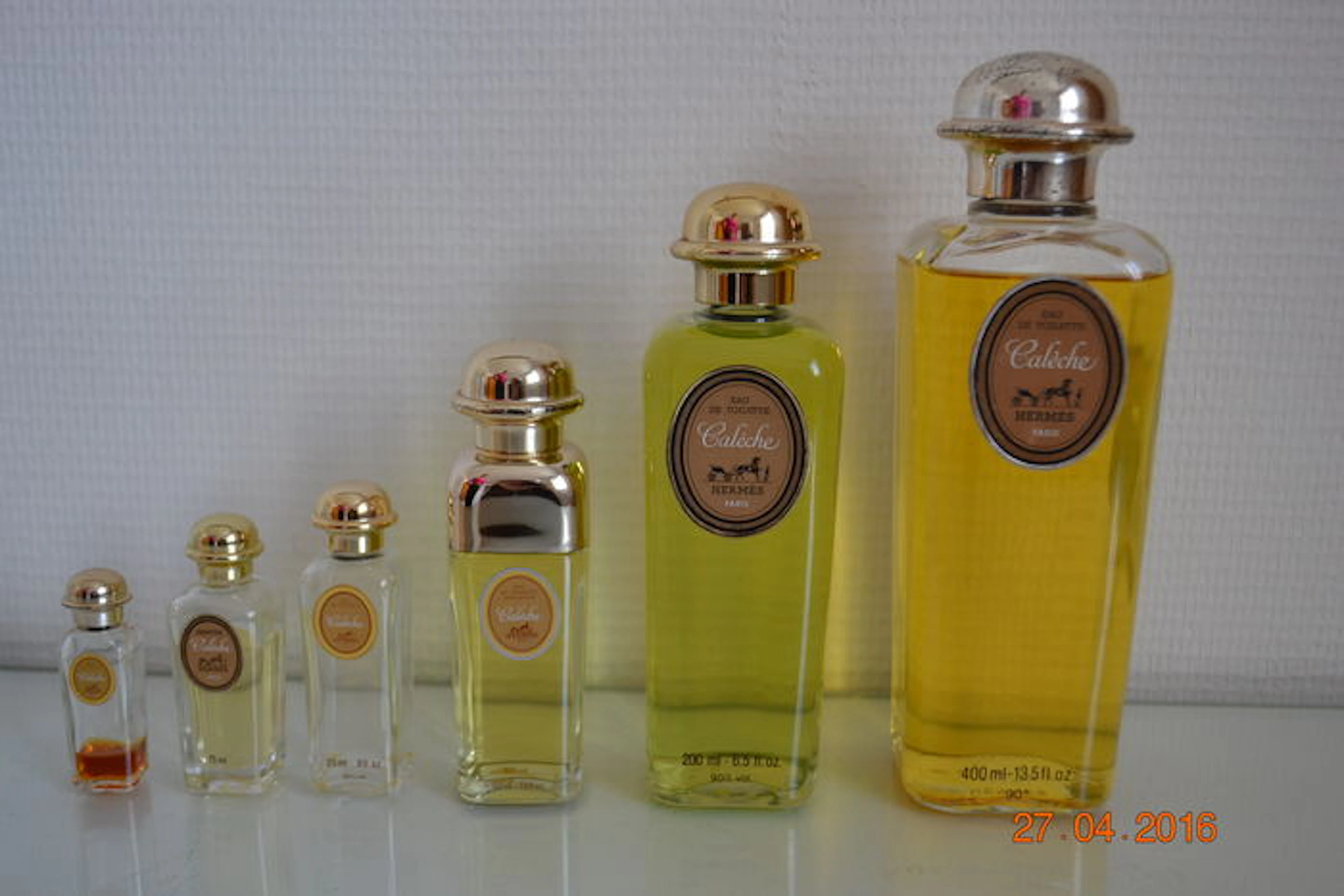 Calèche de Hermès - Suite de 6 flacons factices