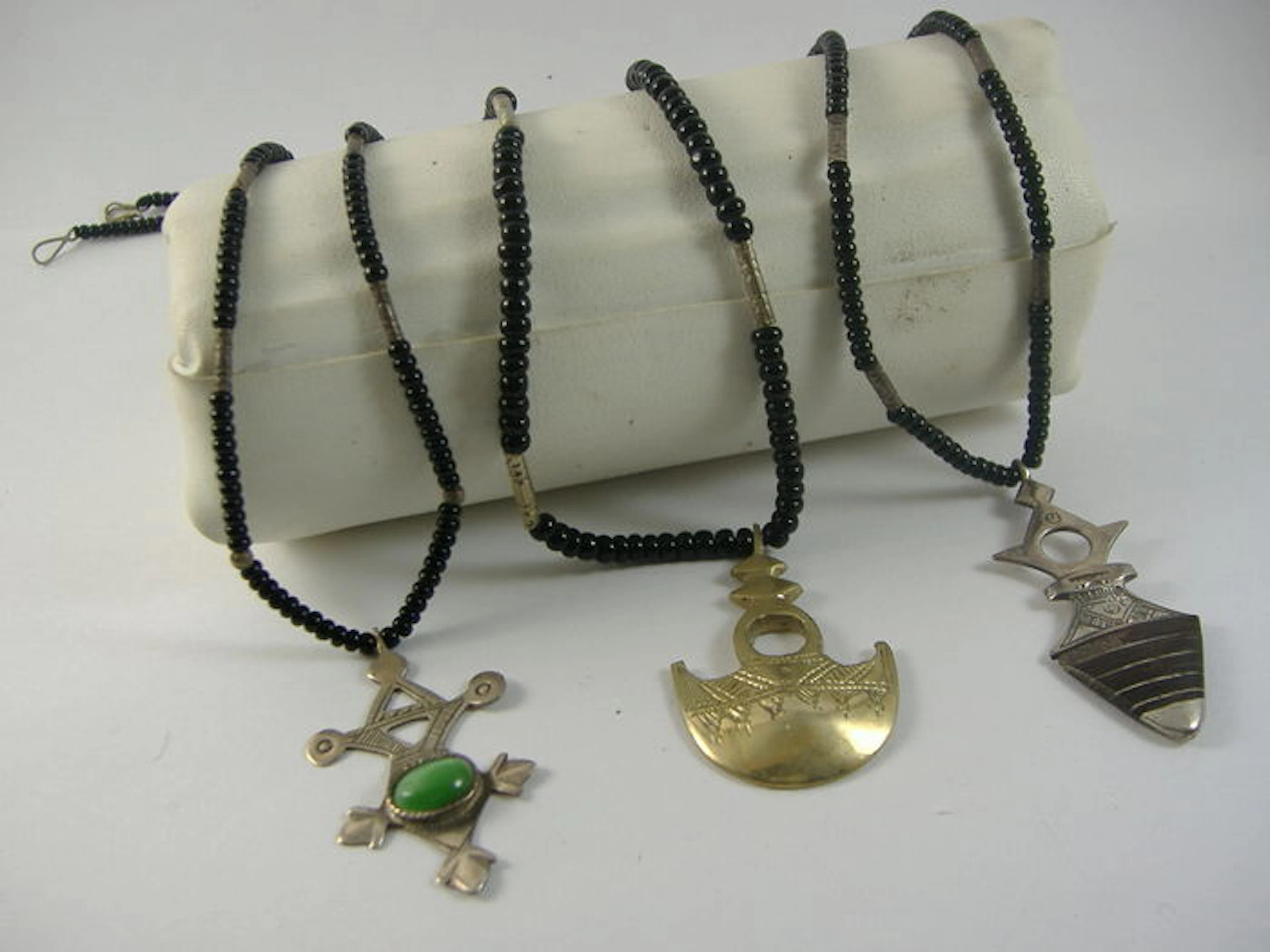 Lotto 3 collier tuareg in argento 800 - lunghezza collier 50 cm, 48 cm, 50 cm