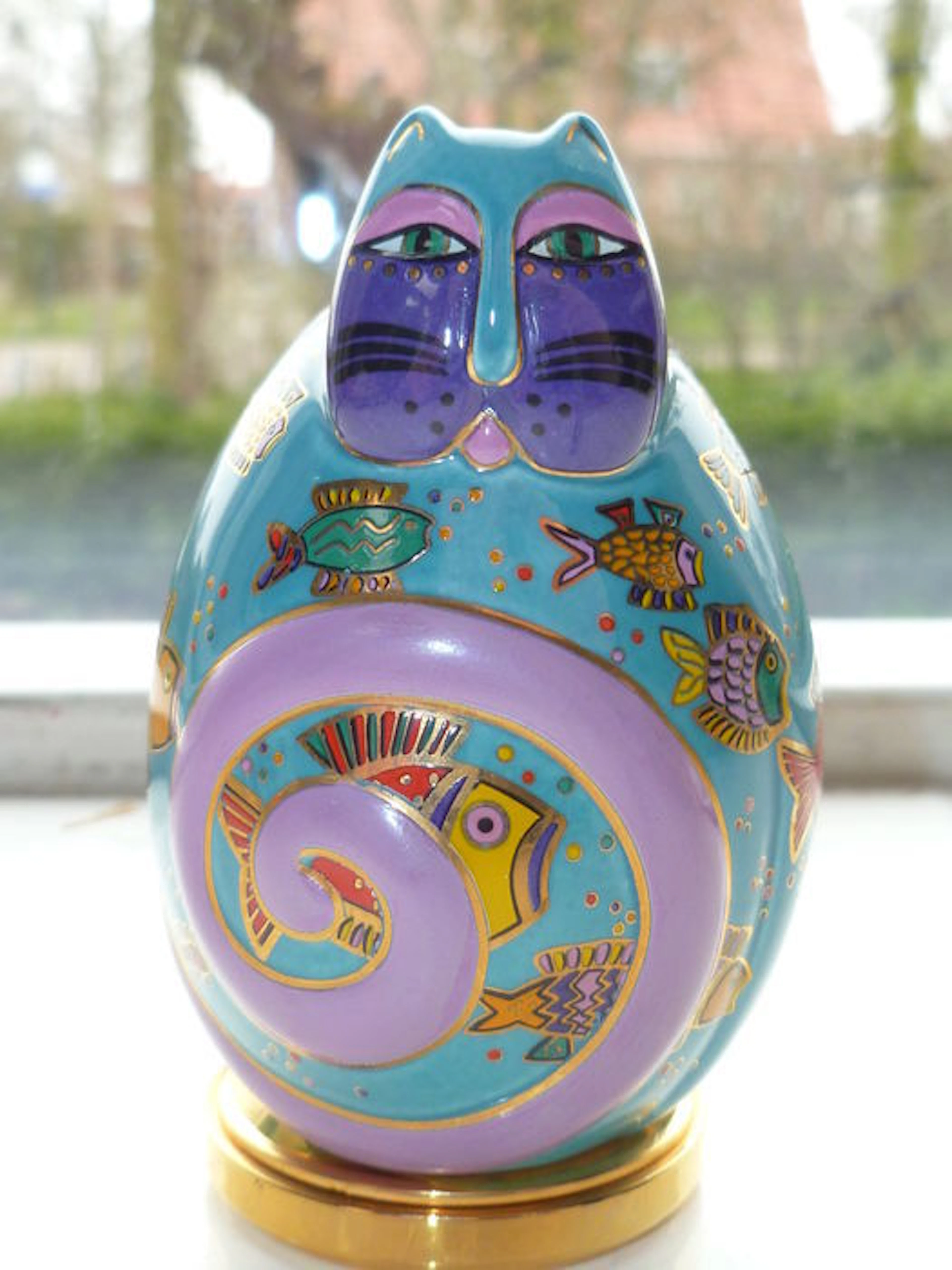 Franklin Mint-Laurel Burch cat figurine