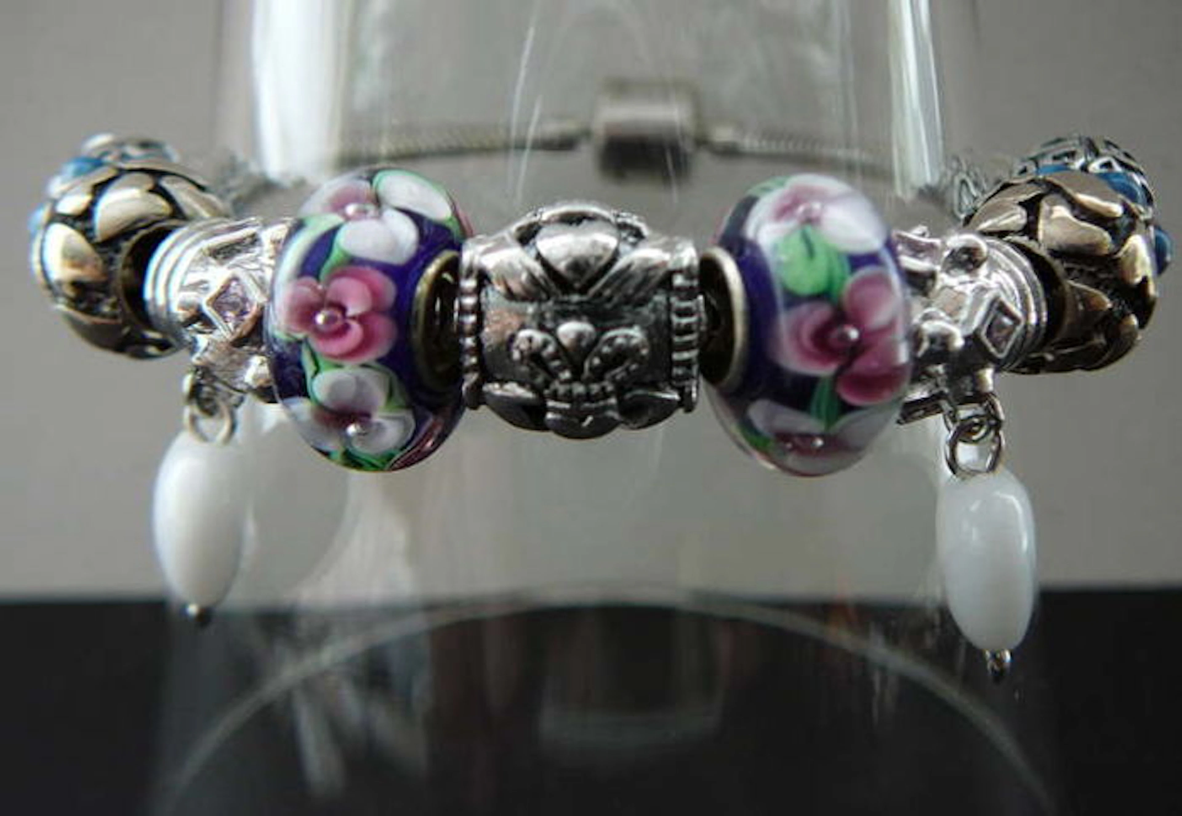Persona - 3 mm sterling silver snake bracelet with 13 charms.