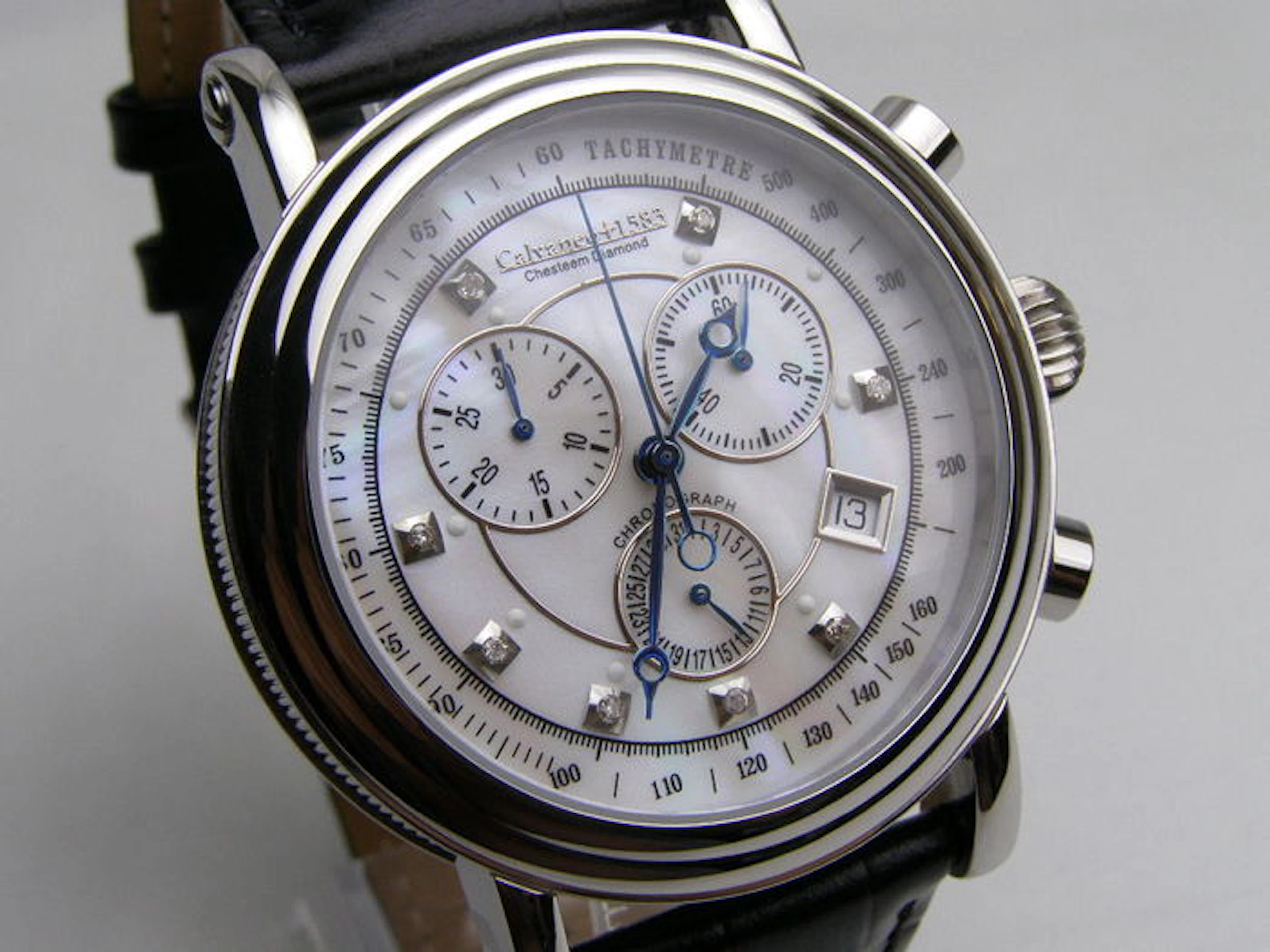CALVANEO 1583 - Modell "Chesteem Perlmutt Diamant" -- Herrenarmbanduhr