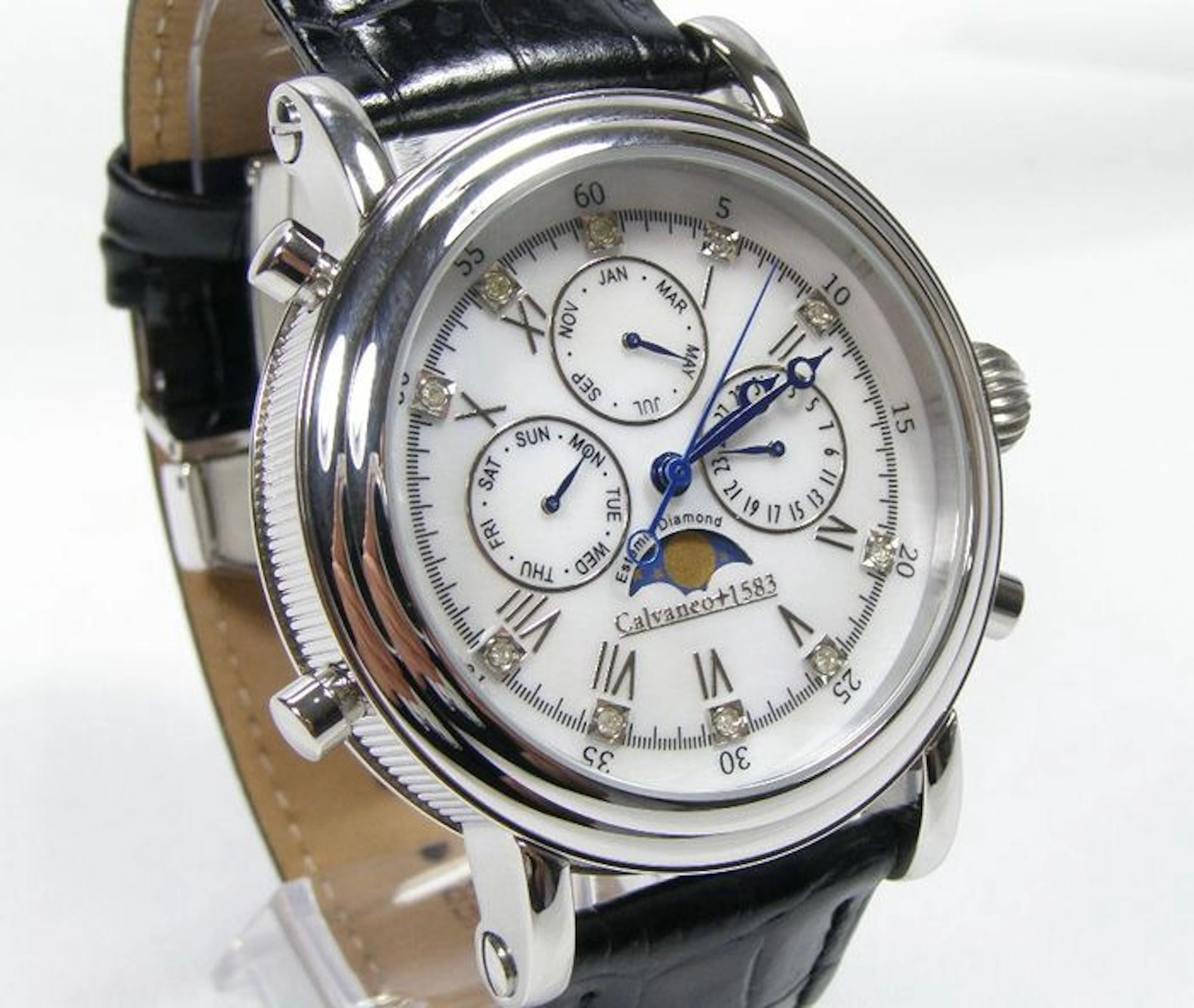 CALVANEO 1583 Modell "Estemia Perlmutt Diamant" Kalender-Mondphase -- Herrenarmbanduhr