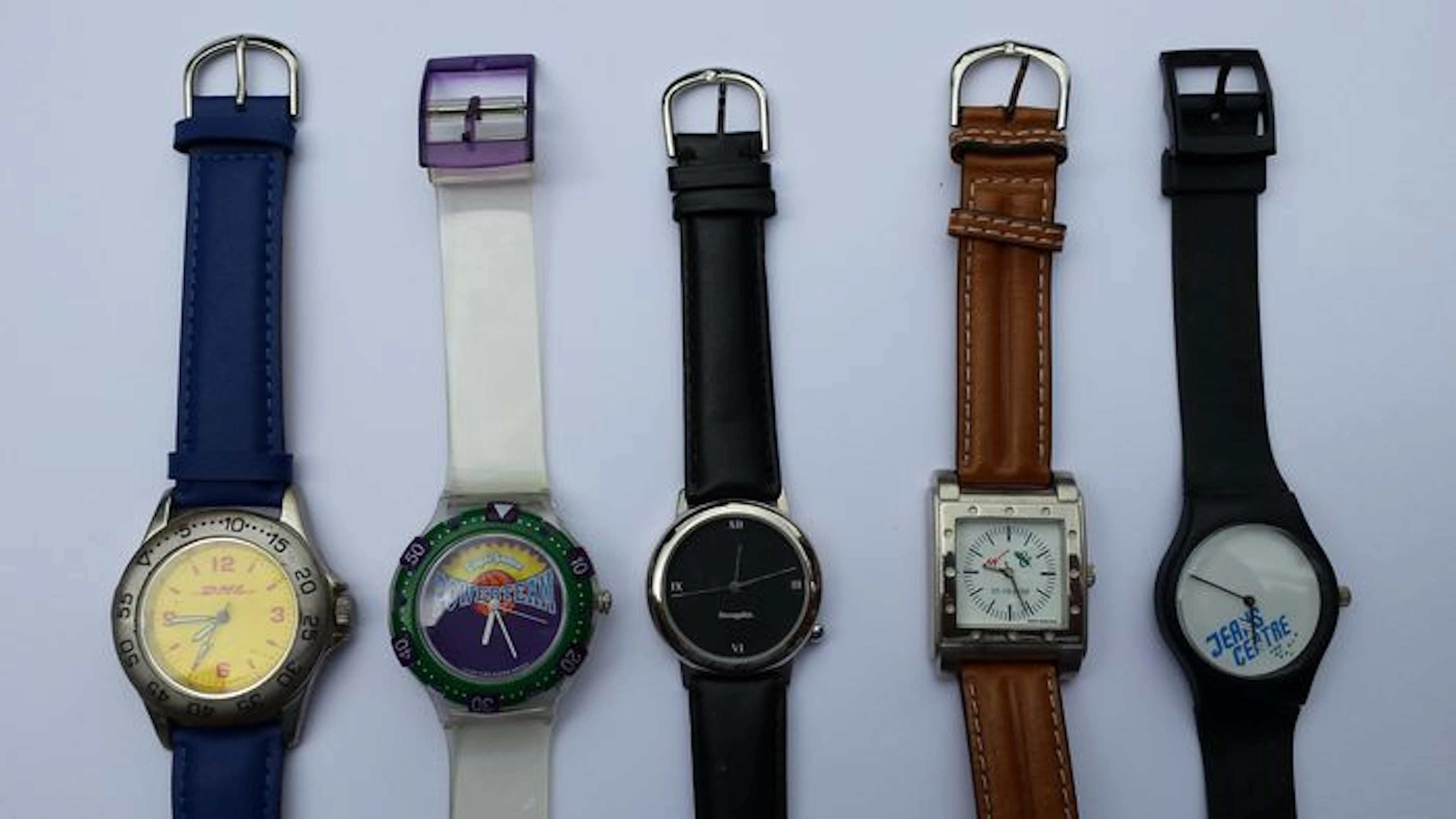 Lot of 50 different advertising watches