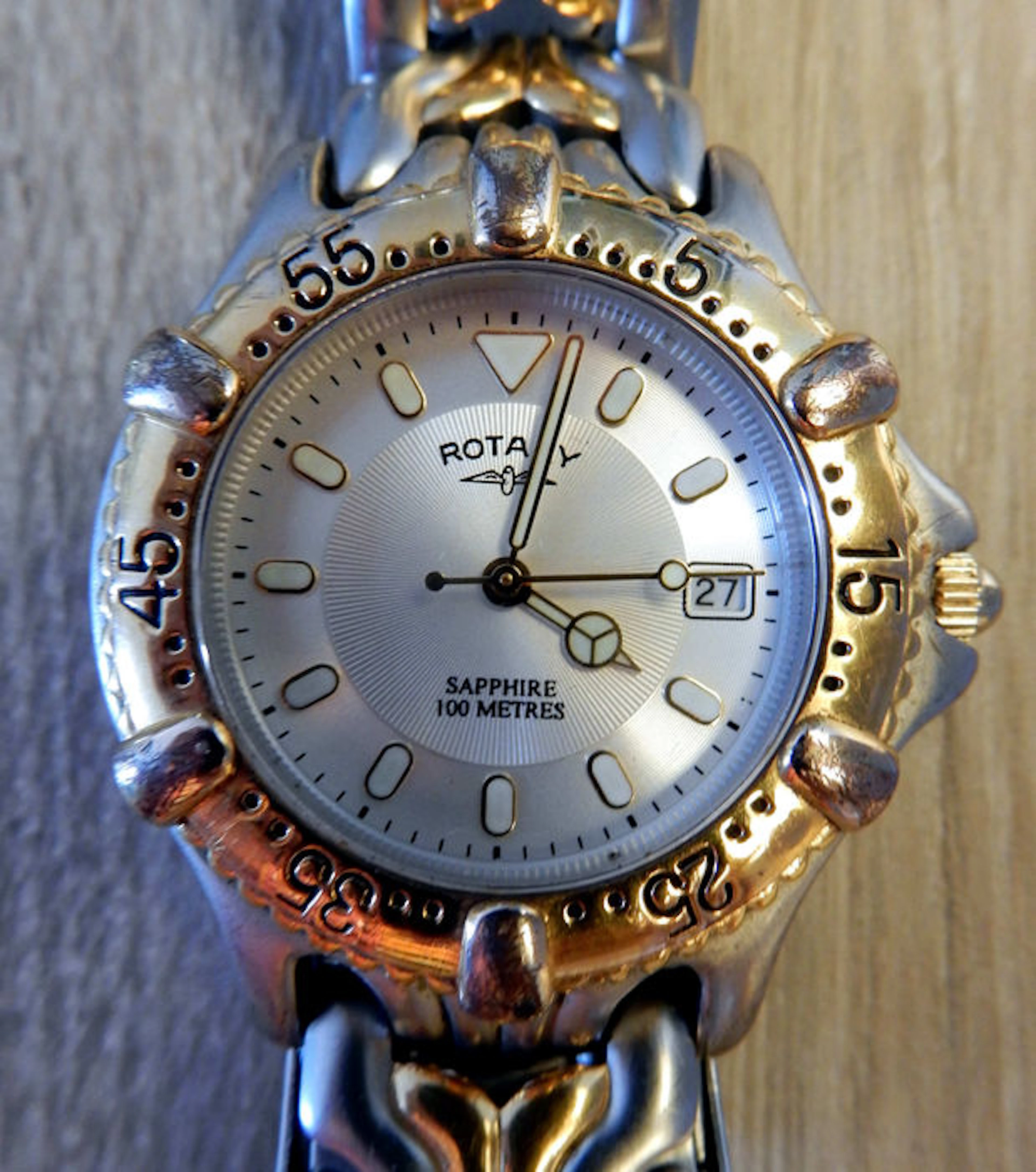 ROTARY ASPEN SAPPHIRE MEN'S DIVERS WATCH - 1971/1983