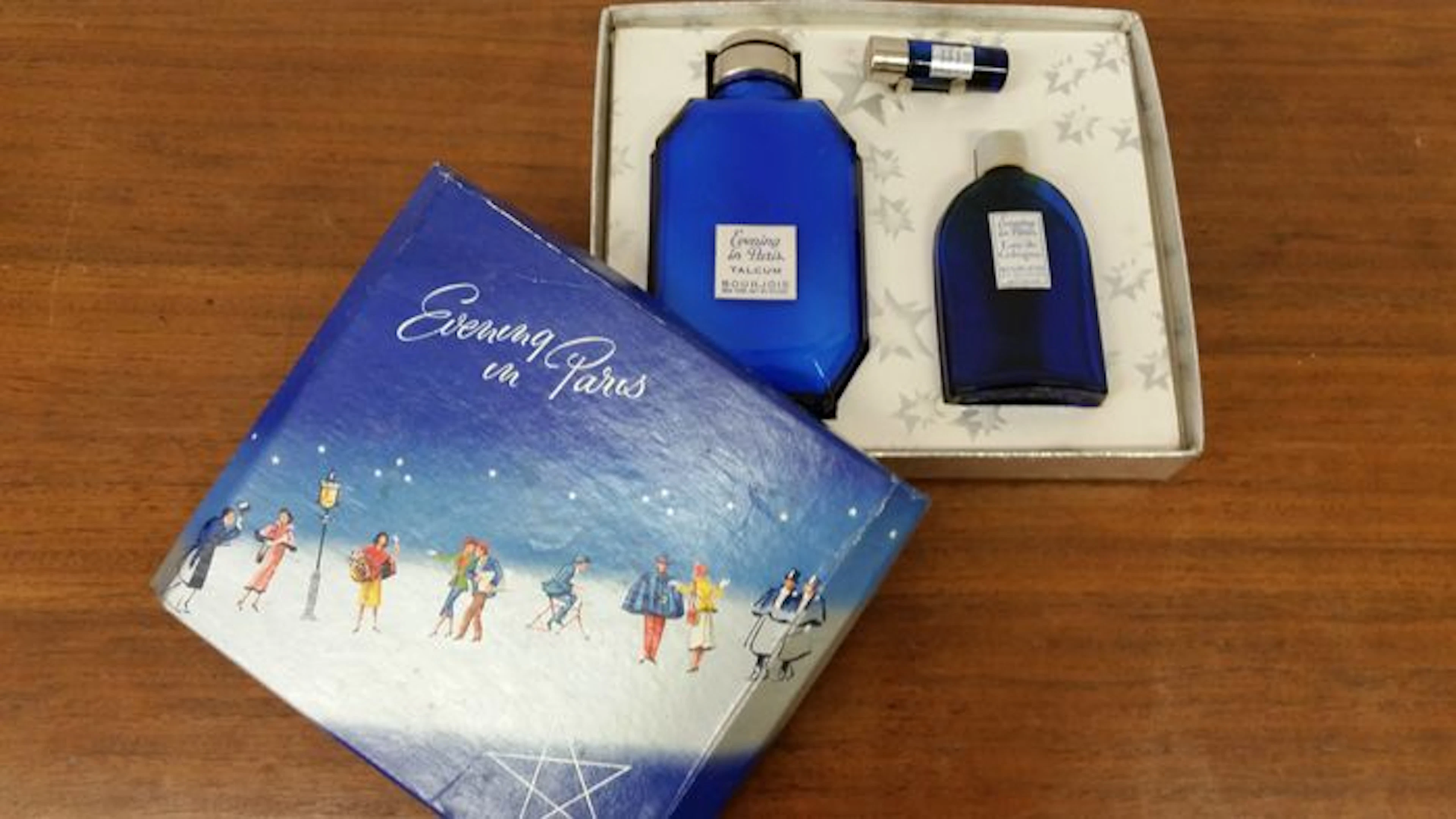 'Evening in Paris', Bourjois - box with talcum powder, eau de cologne, perfume