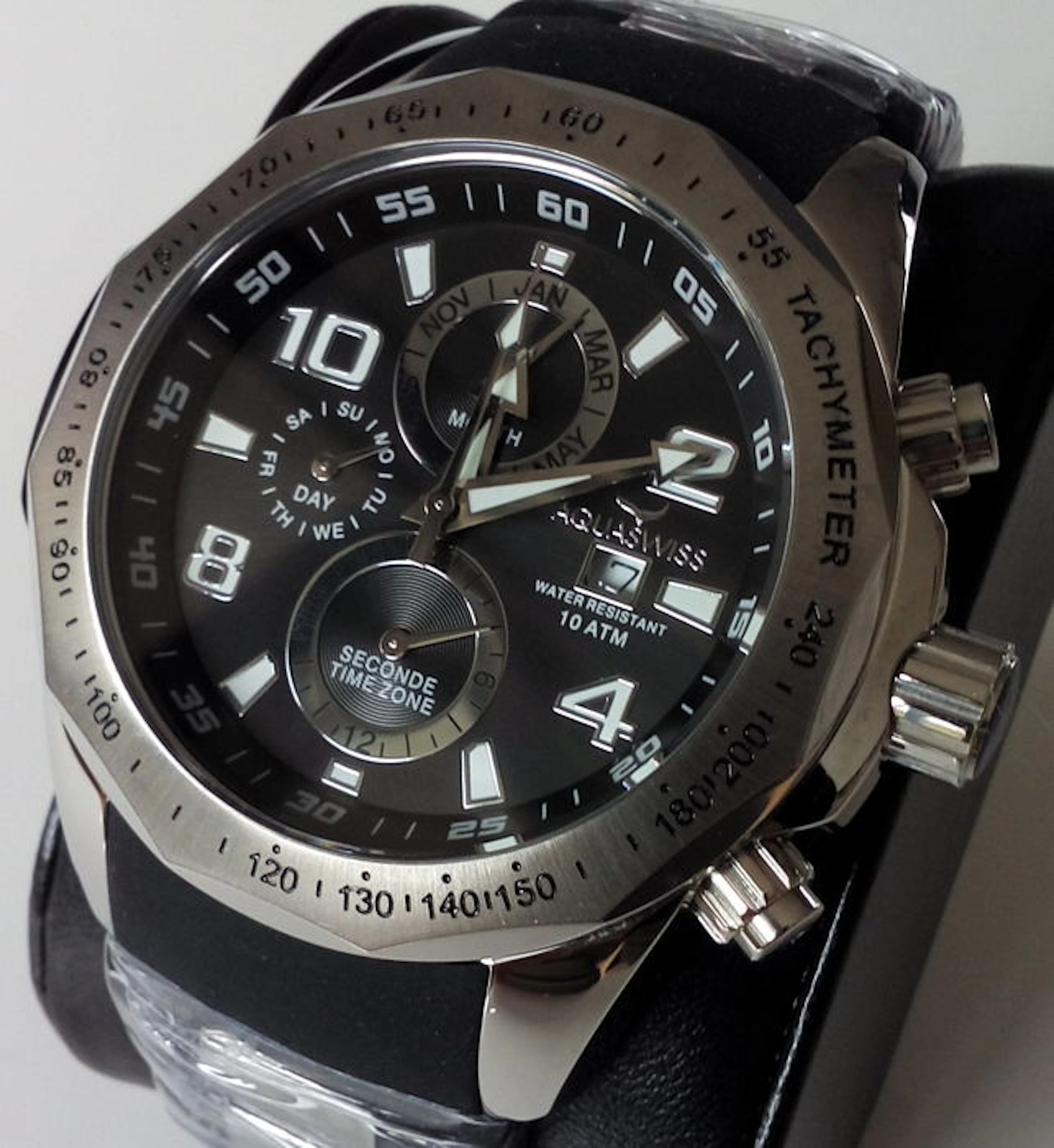 AQUASWISS TRAX II TR802004 - Men's wristwatch - 2016
