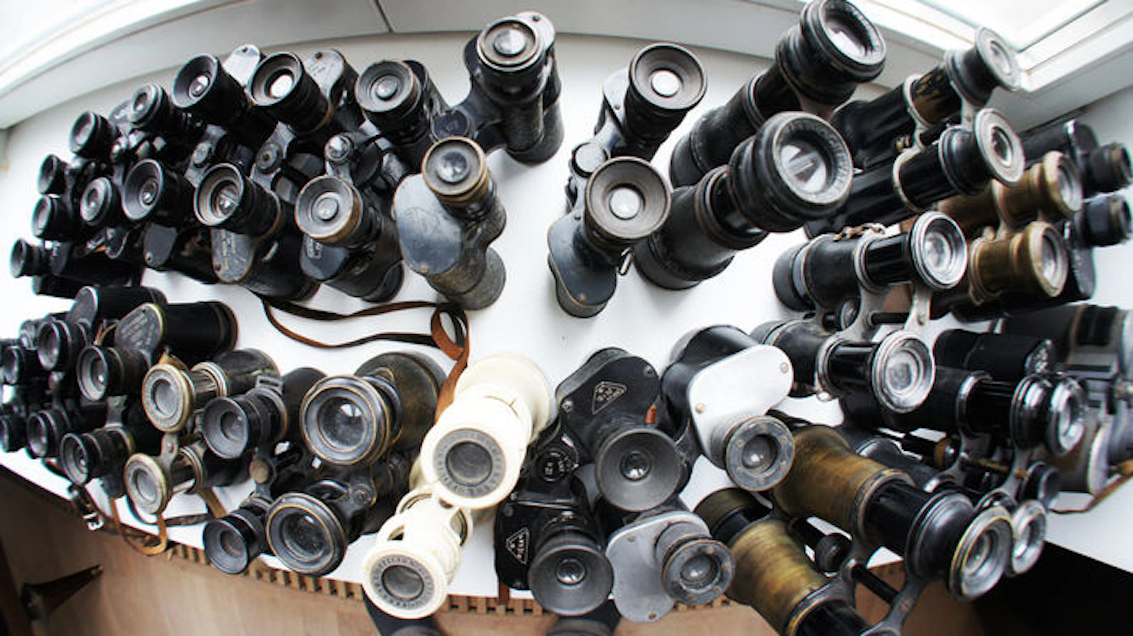 Collection of 27 Binoculars Antique, World War I-II & various - attic find collector