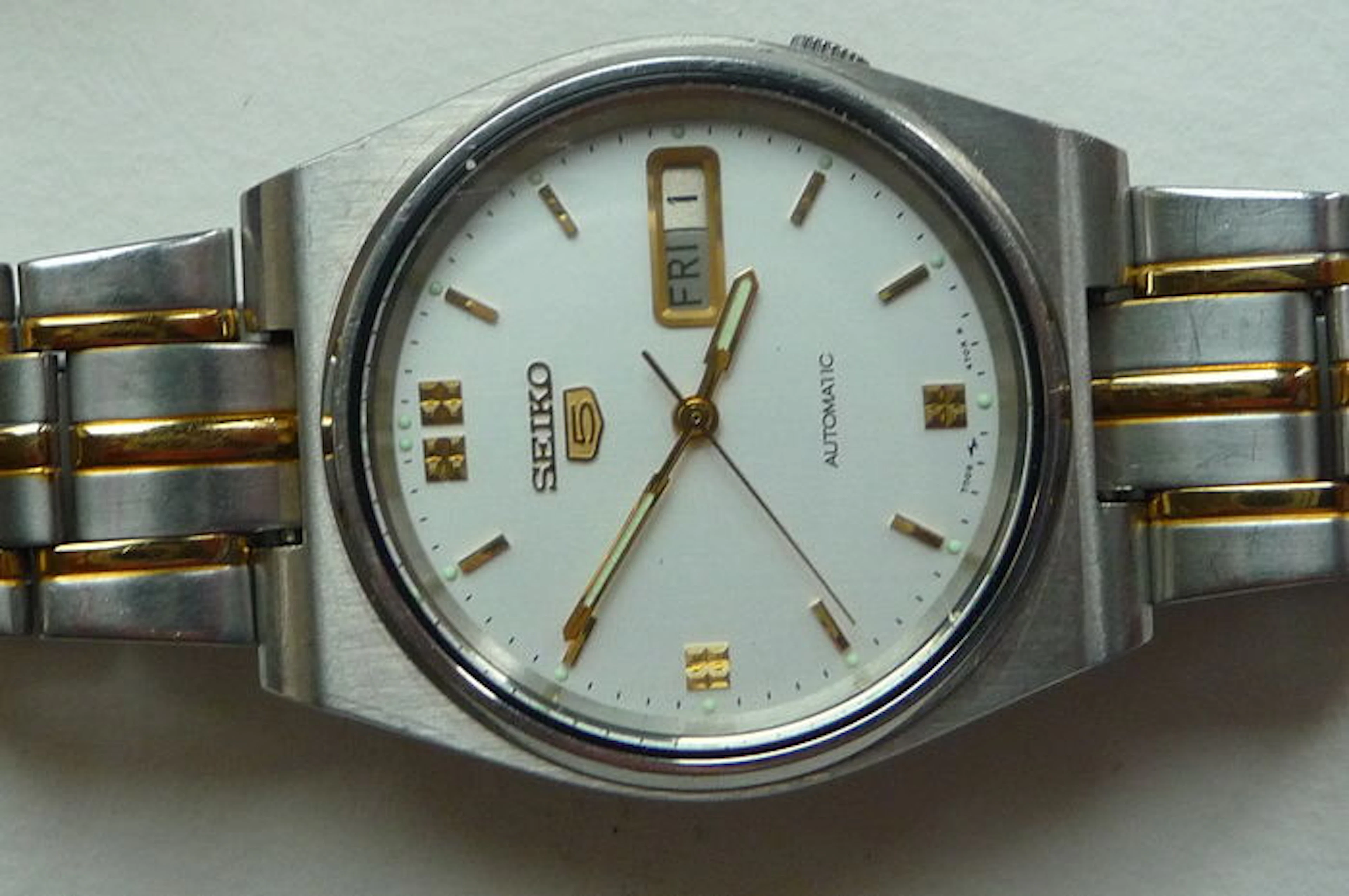 SEIKO 5 Automatic, men's wristwatch - 1980s
