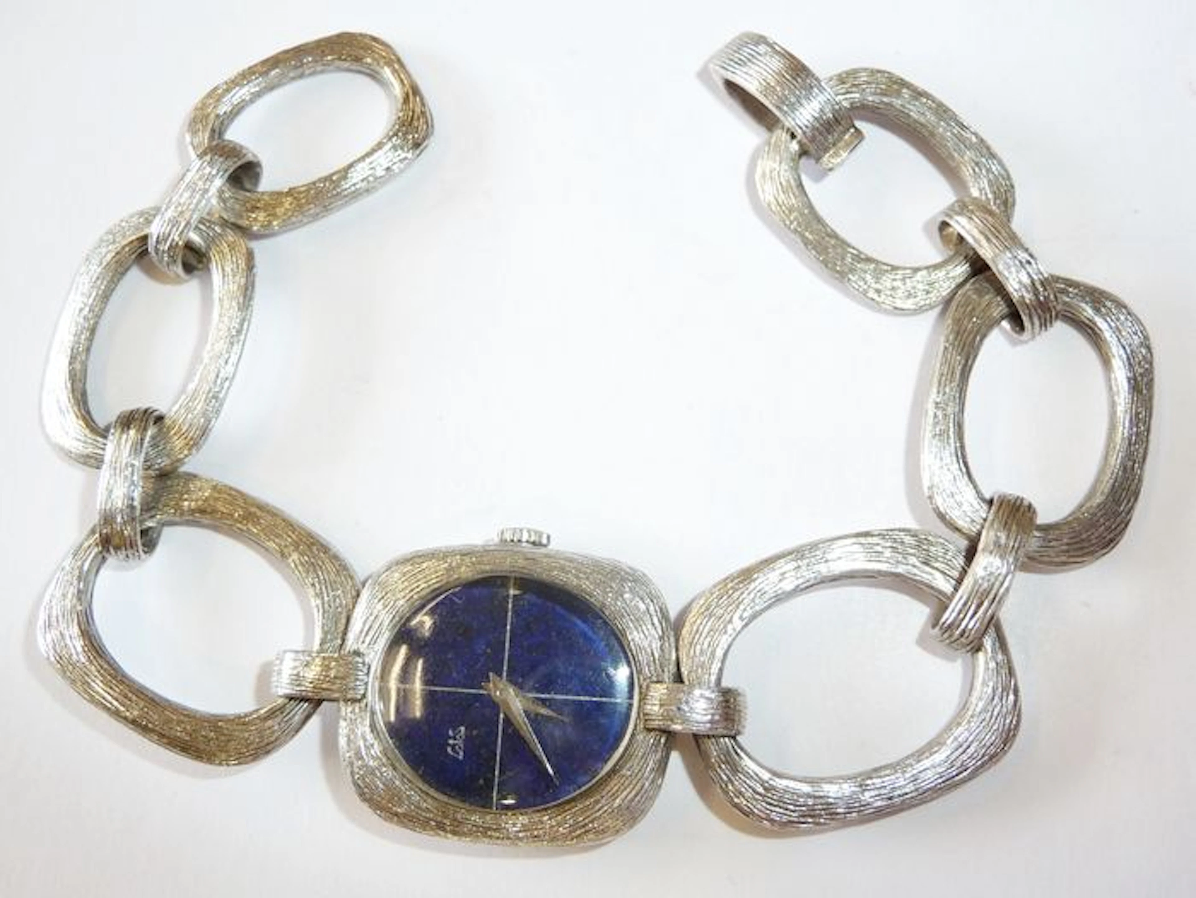 Jewellery watch from Lotos Switzerland - bracelet with bark engraving, 925 silver around 1970, modernist-design.