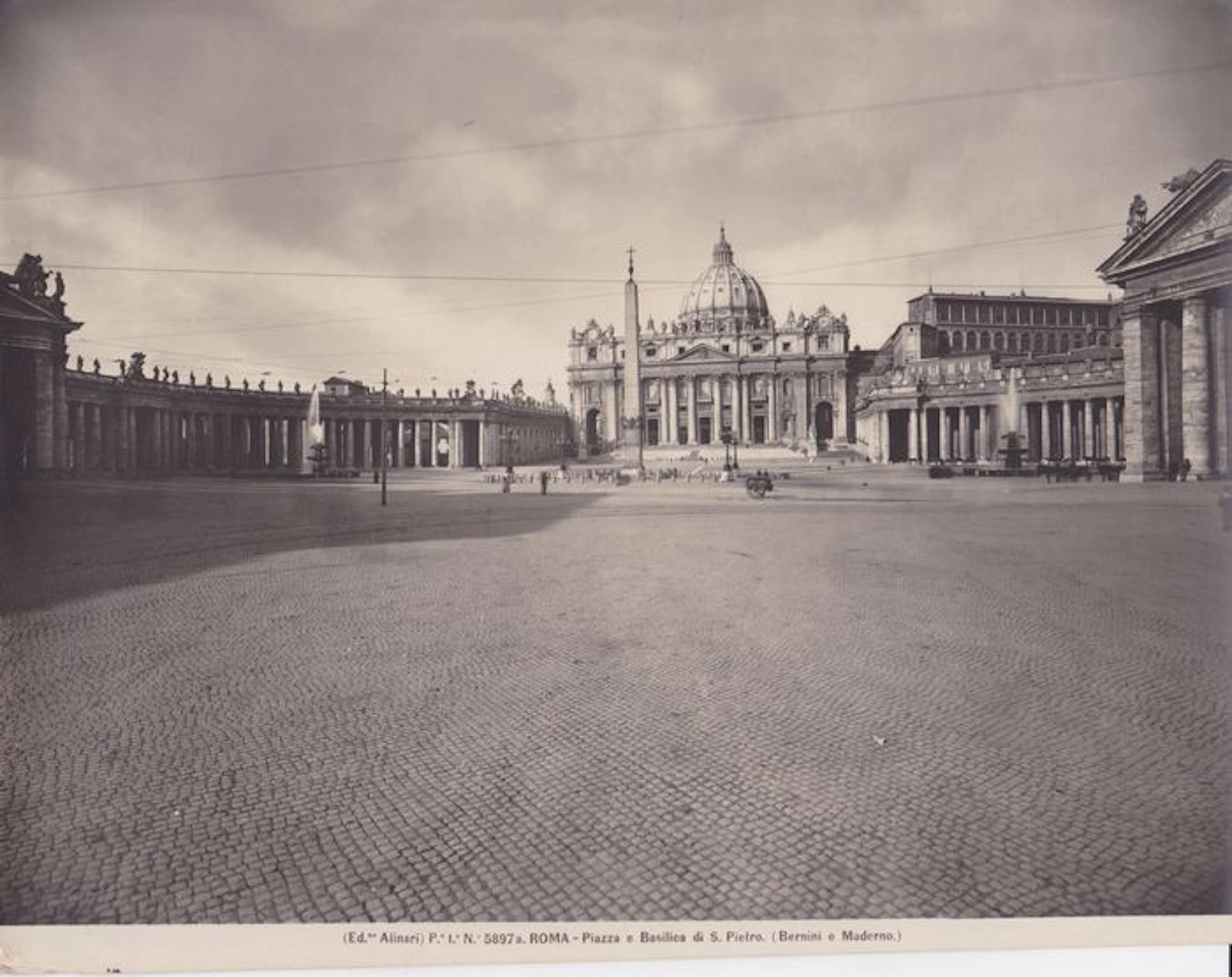 Fratelli Alinari - Roma, Piazza e Basilica di S. Pietro, Bernini e Maderno (Rome, Basilica of St. Peter's)