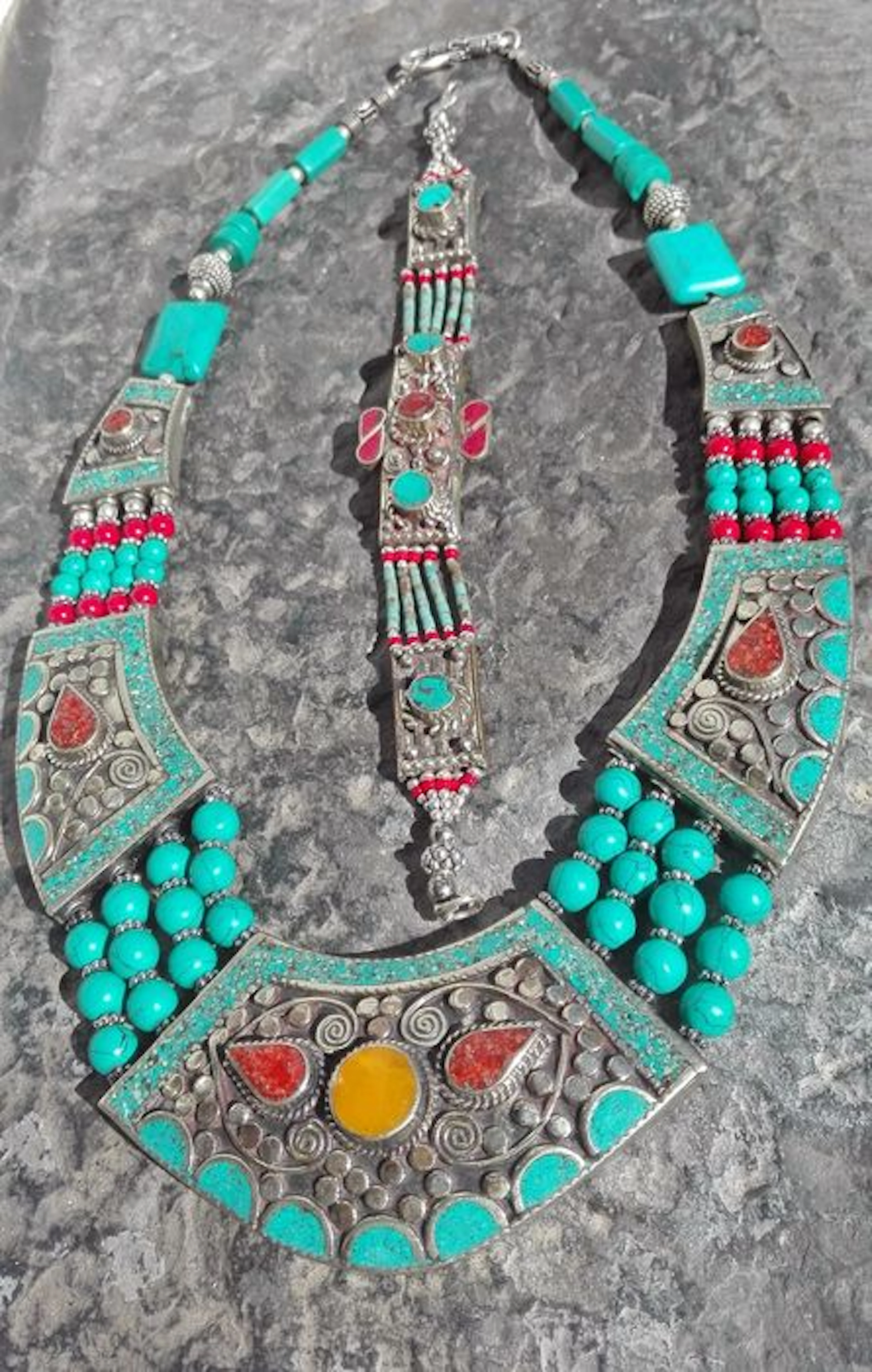 Collana e Bracciale Tibet - Mosaico in pasta di Turchese e Corallo - 116g