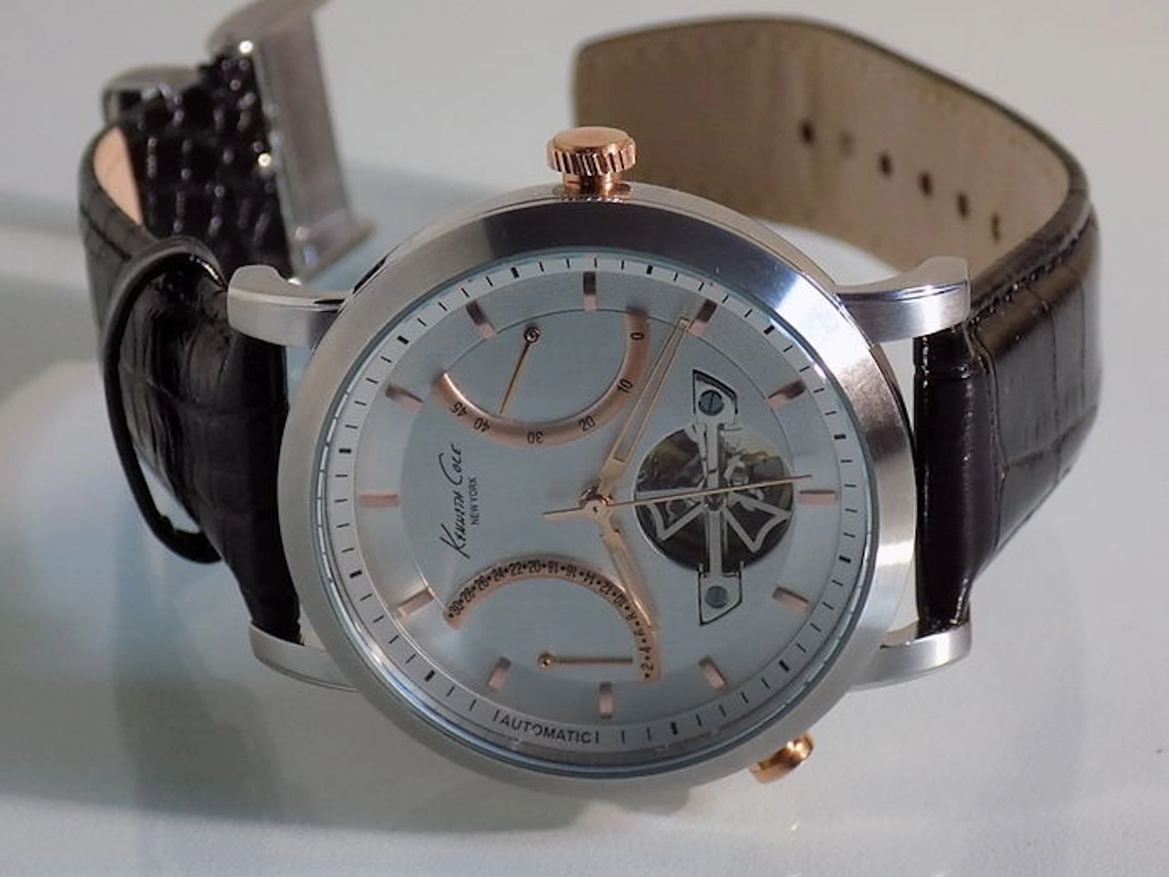 Kenneth Cole New York – Wristwatch – 2016