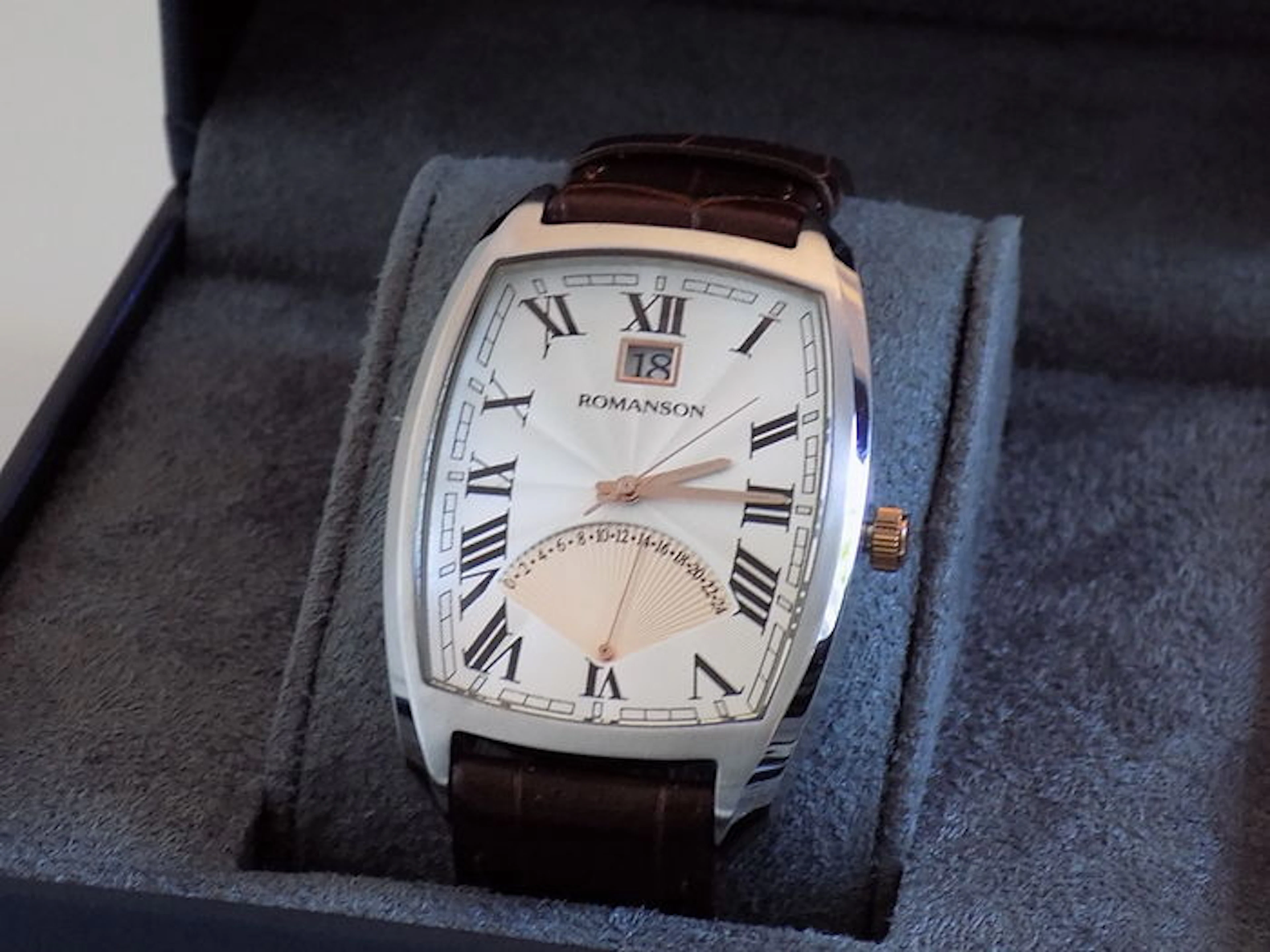 Romanson analogue - men's wristwatch - 2016.