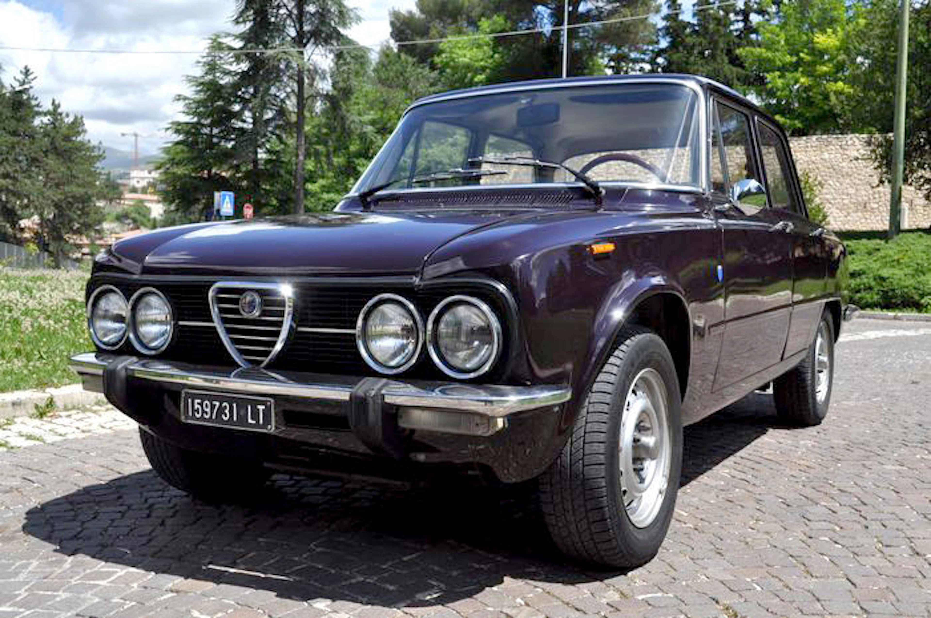 Alfa Romeo - Giulia Nuova Super 1300 - 1974