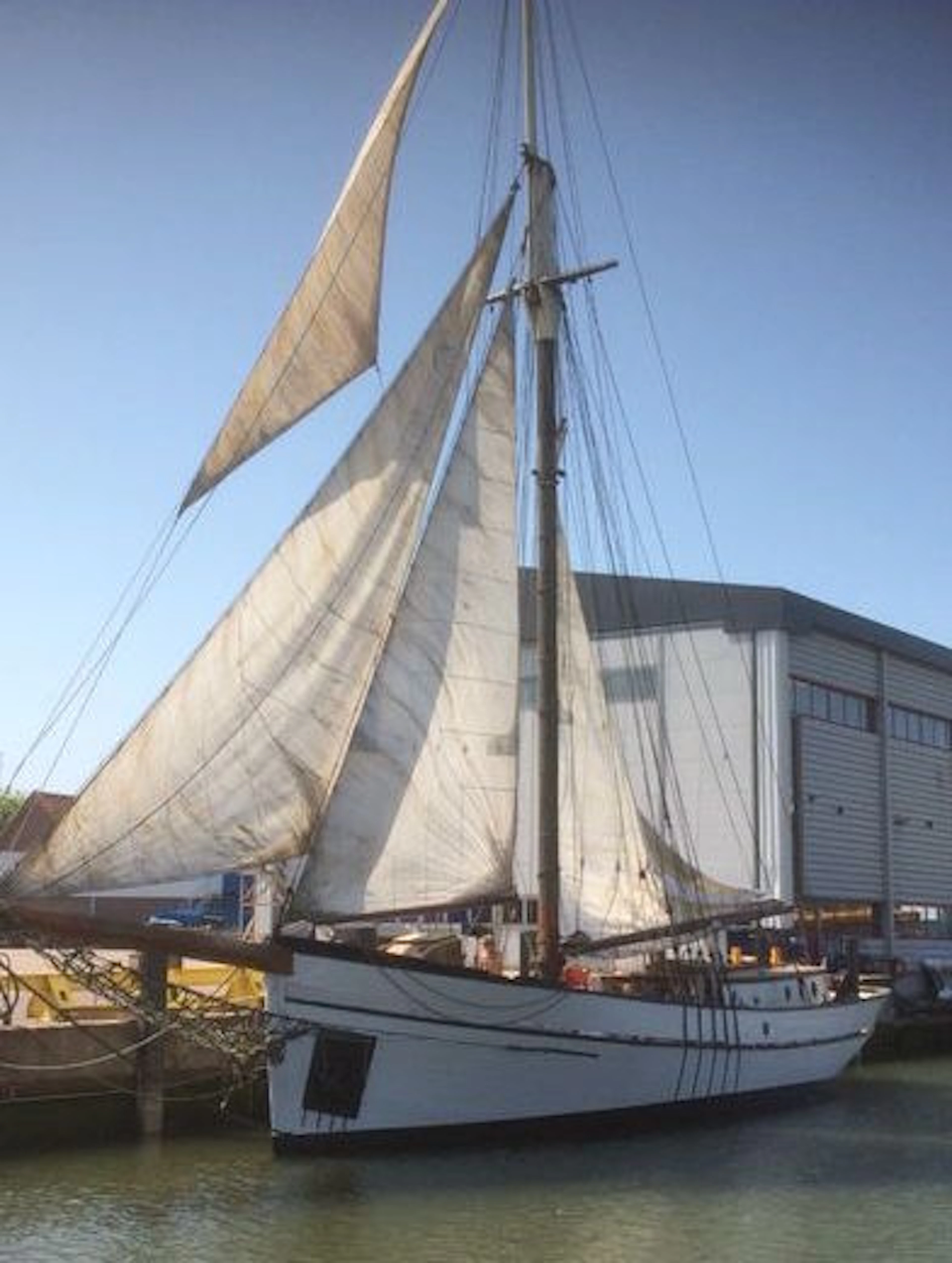 Sailing lugger, 25 metres - 1941
