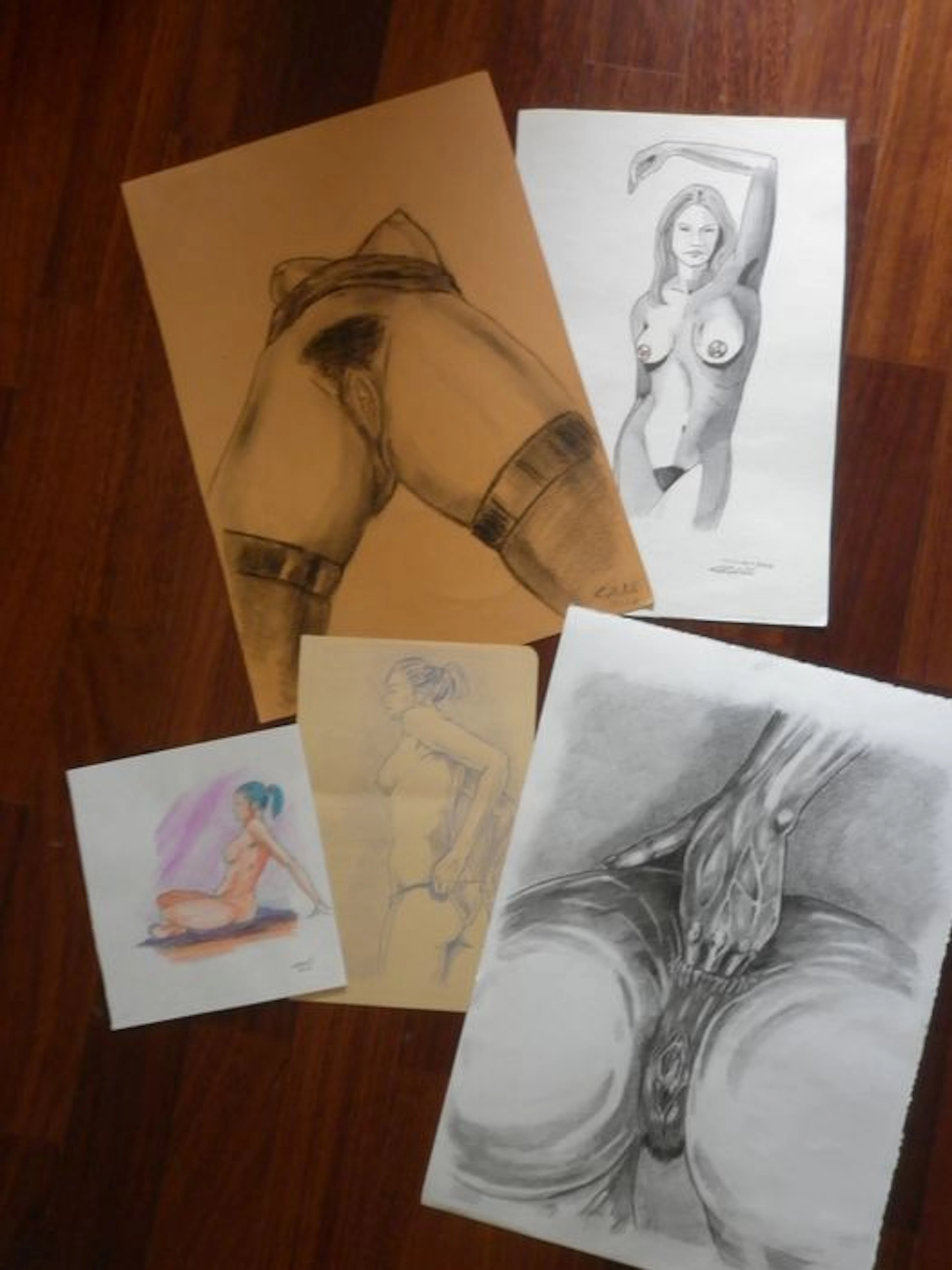 5 Lotti Porno Art - Carboncino, pittura, disegno; Vincenzo Calò - Claudia, Mary Jane, Anal Fisting, Roberta, Bluehead Girl - 2008, 2009, 2016