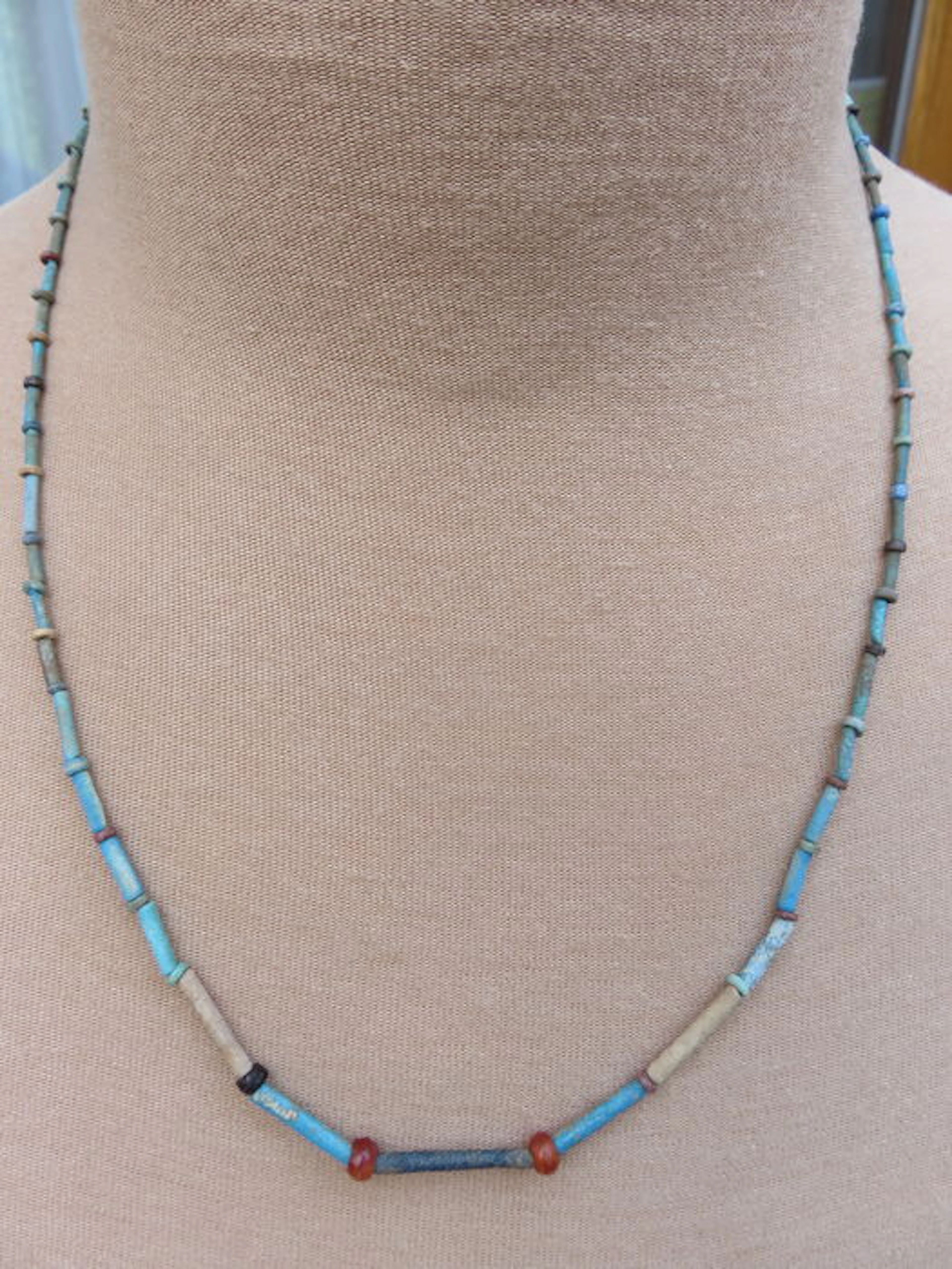 Egyptian necklace with faience and carnelian beads - 61 cm