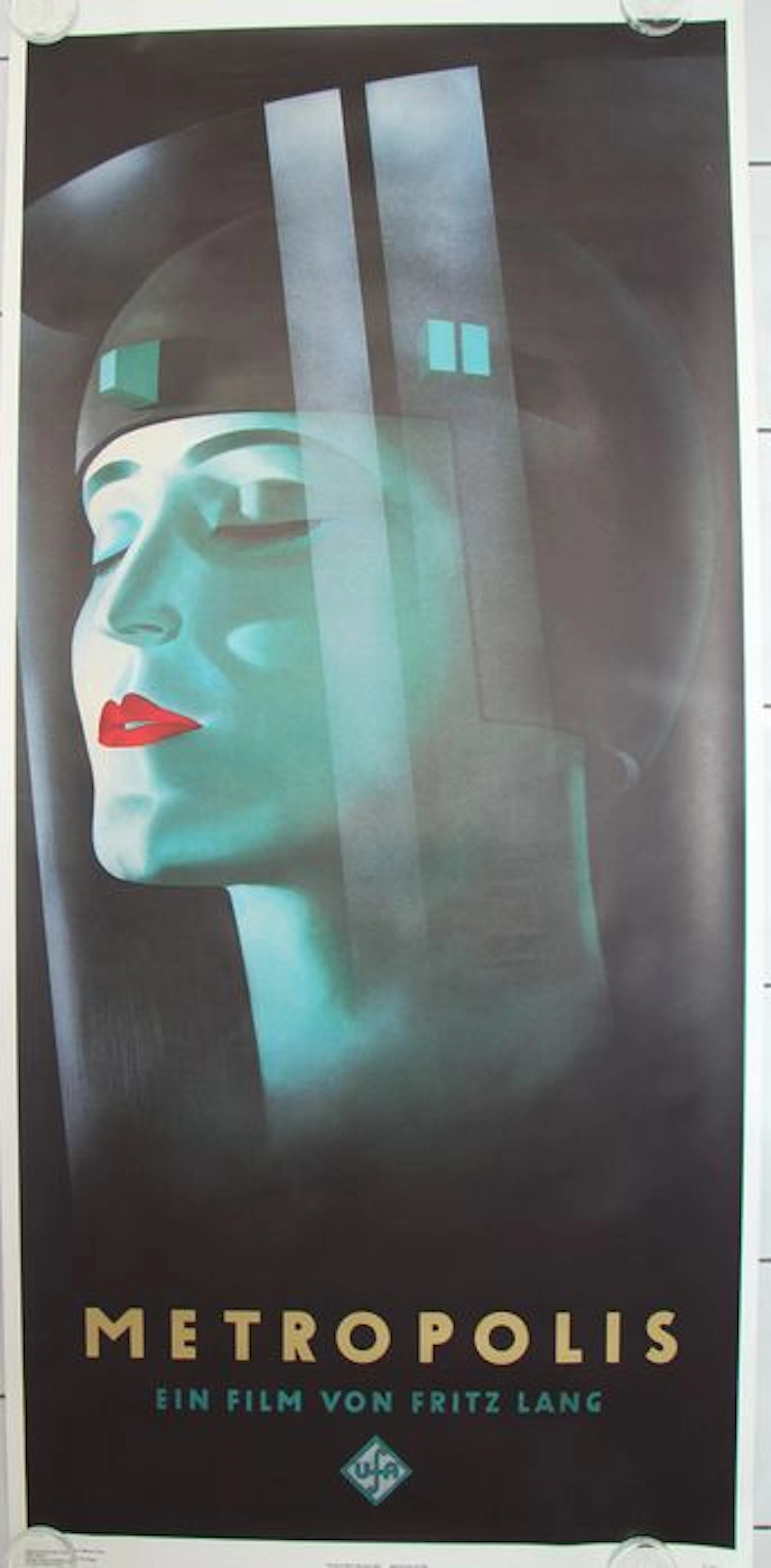 Metropolis - filmposter - 1985 - from the original artwork of Werner Graul 1905 offset litho - Size 88 x 190cm