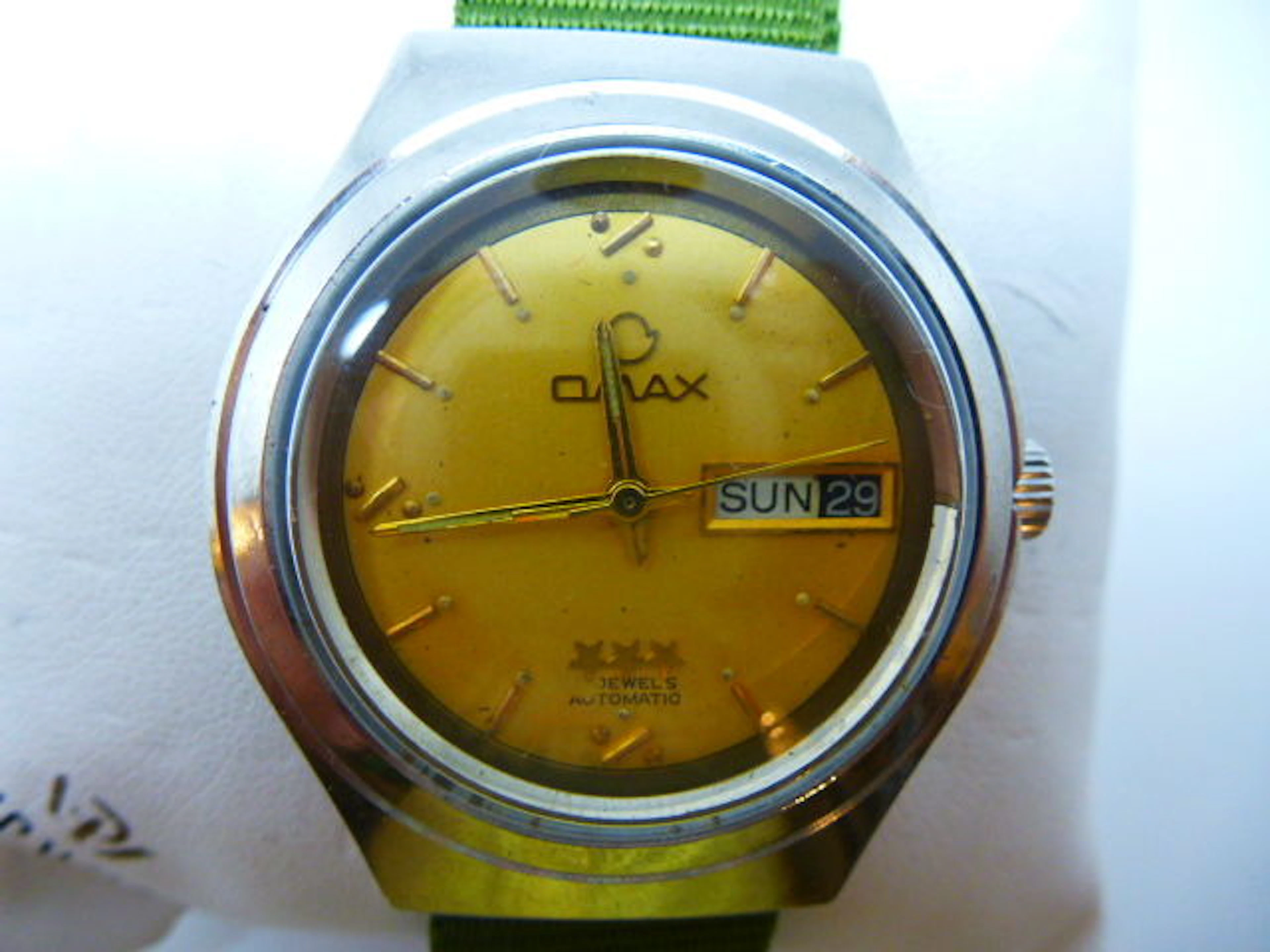 OMAX Day Date Men's wrist watch - 1970s
