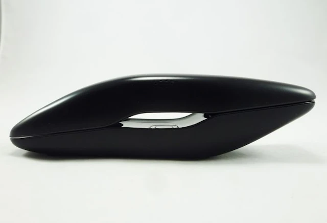 Stefano Giovannoni for Alessi – ‘Promelit’ ALS001 cordless telephone