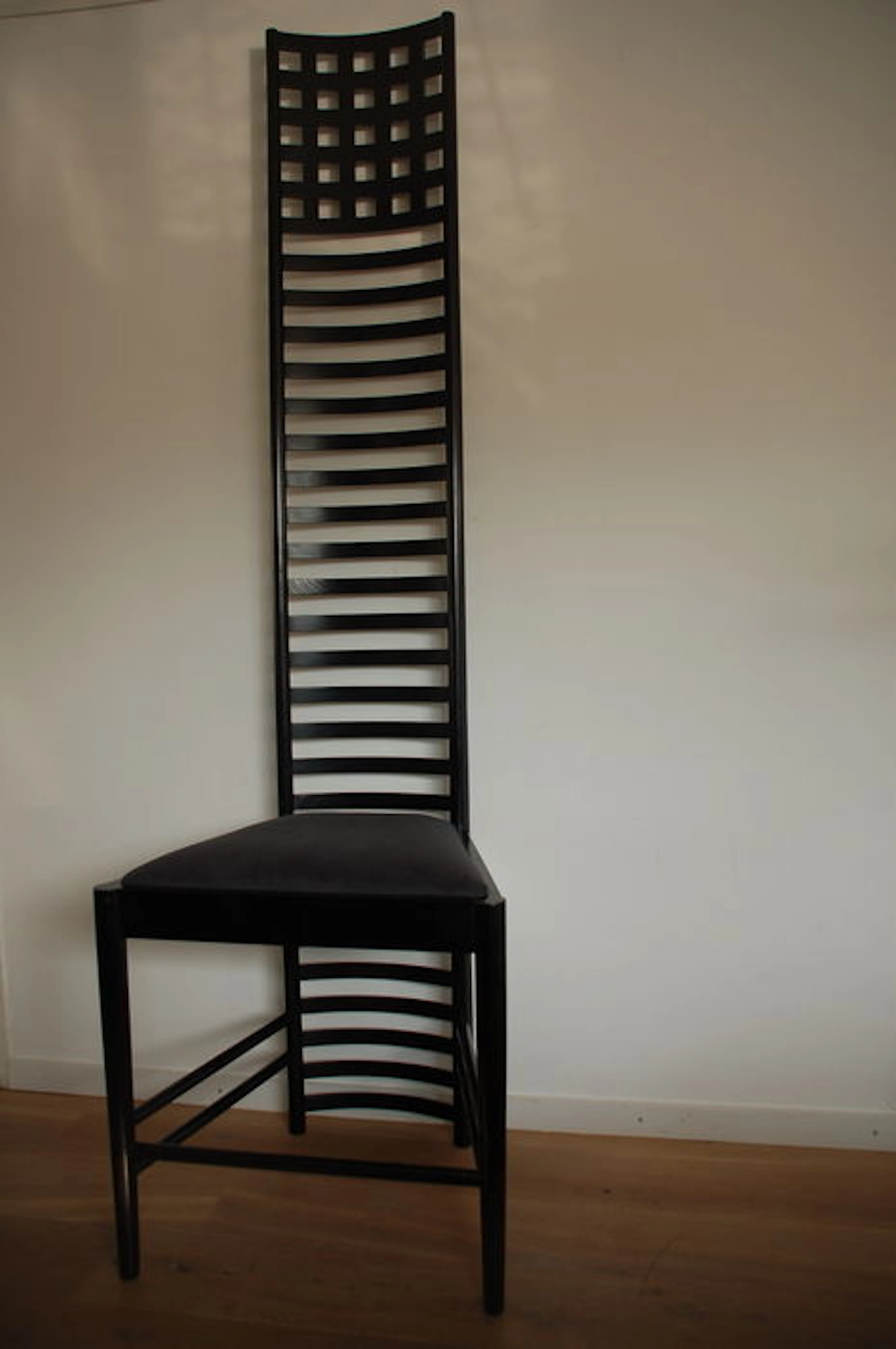 Charles Rennie Mackintosh for Cassina - Hill house ladder chair, XL edition!